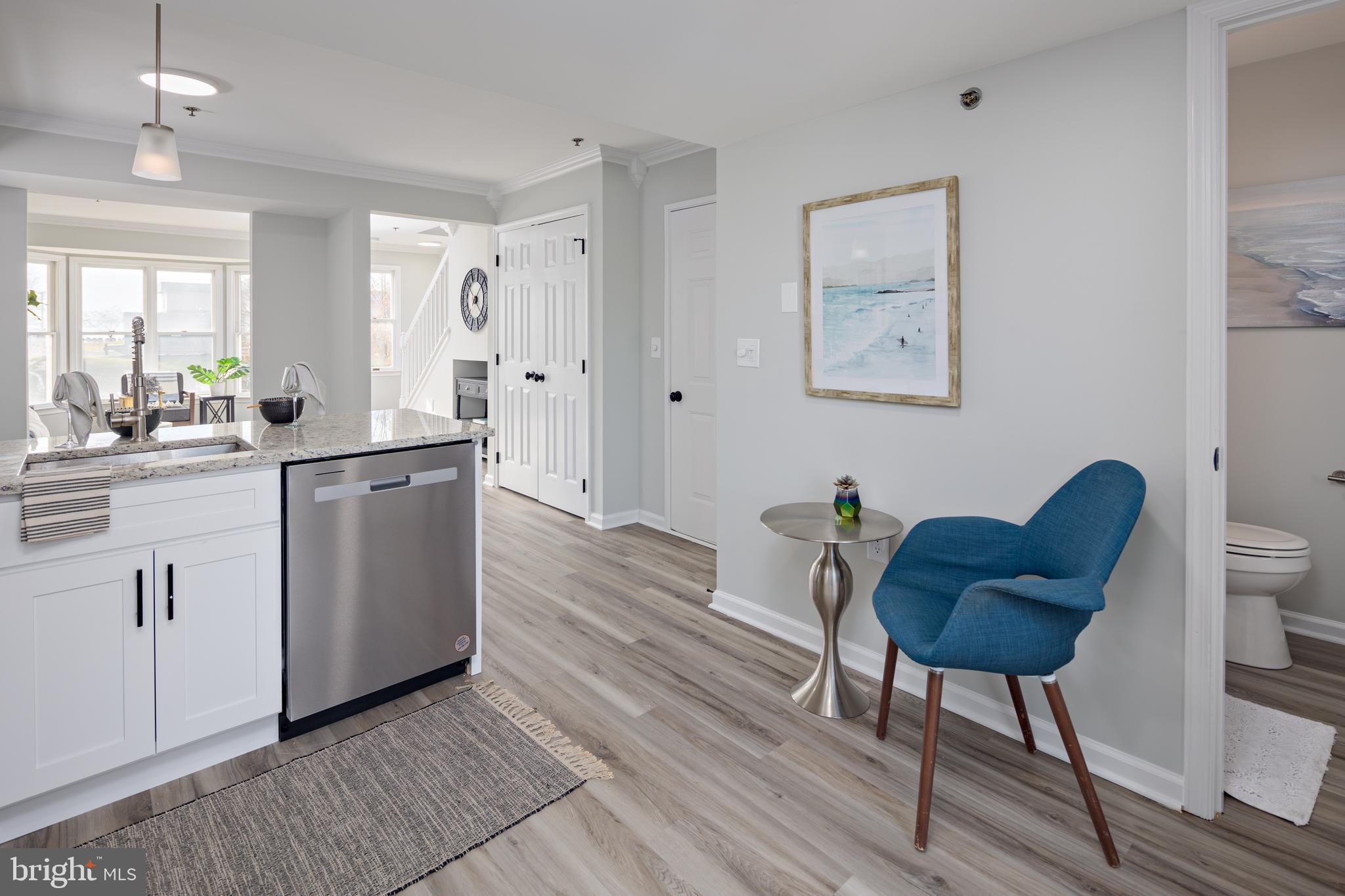 LIGHTHOUSE LANDING - Residential