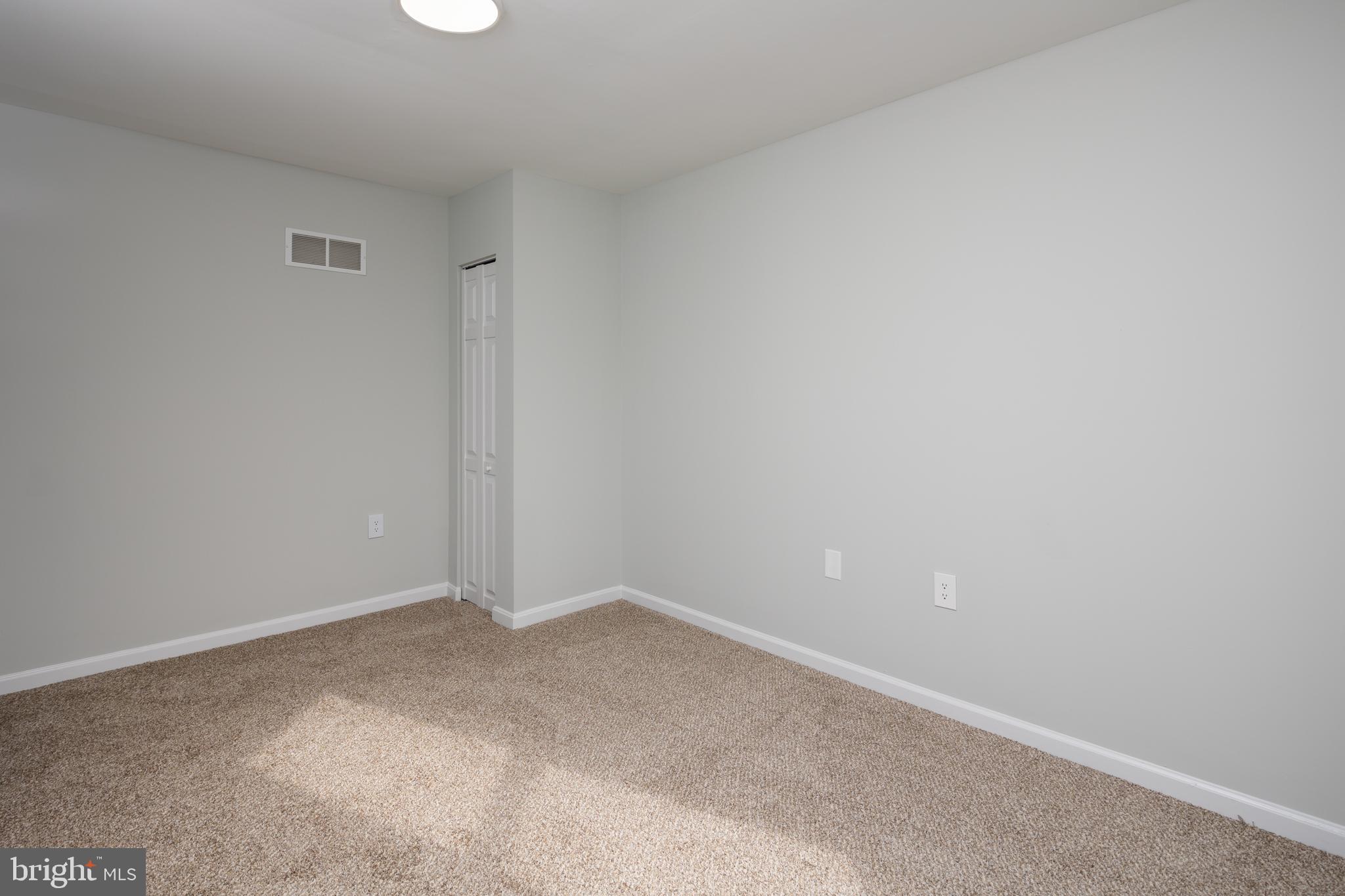 LIGHTHOUSE LANDING - Residential