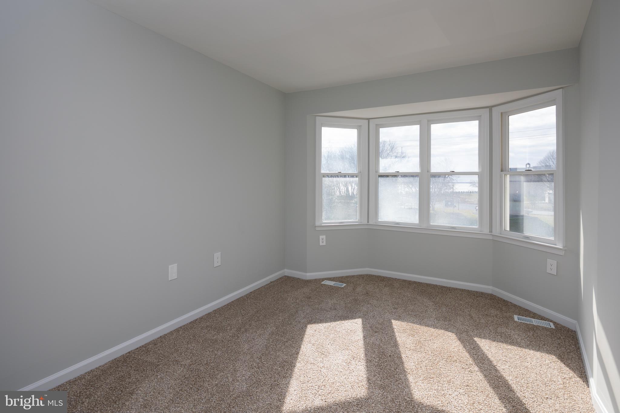 LIGHTHOUSE LANDING - Residential