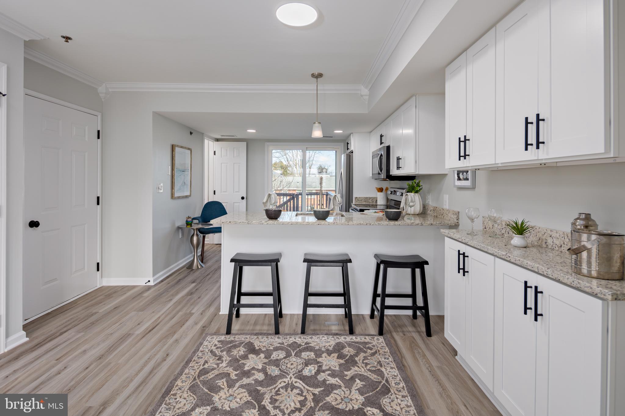 LIGHTHOUSE LANDING - Residential