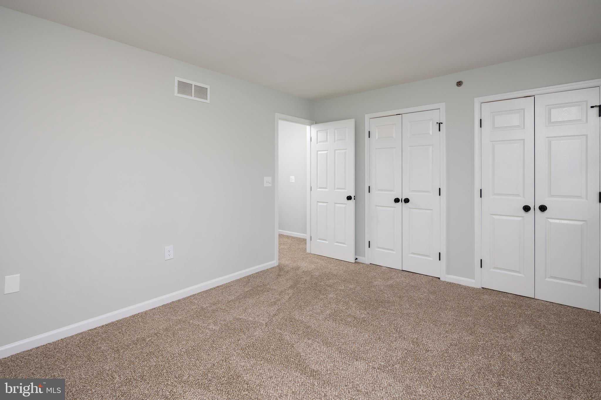 LIGHTHOUSE LANDING - Residential