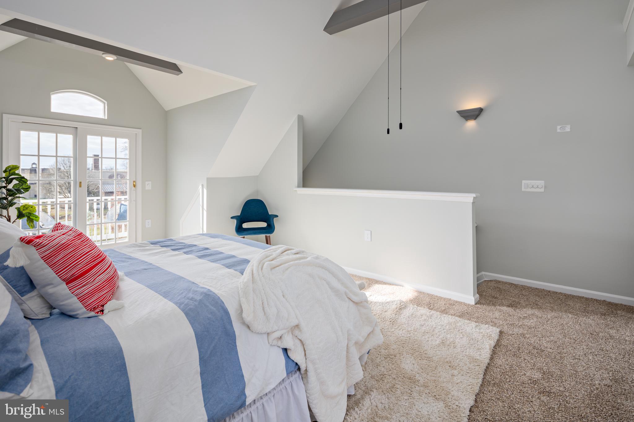 LIGHTHOUSE LANDING - Residential