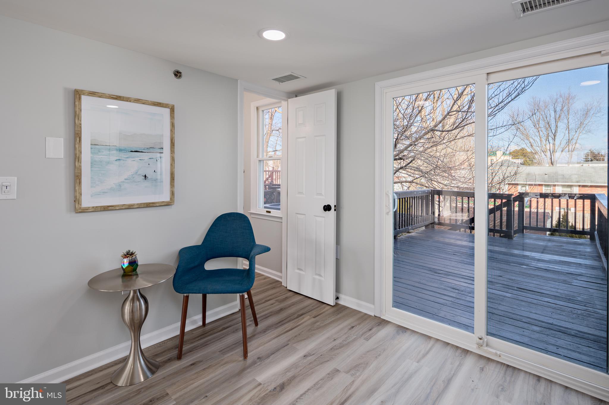 LIGHTHOUSE LANDING - Residential