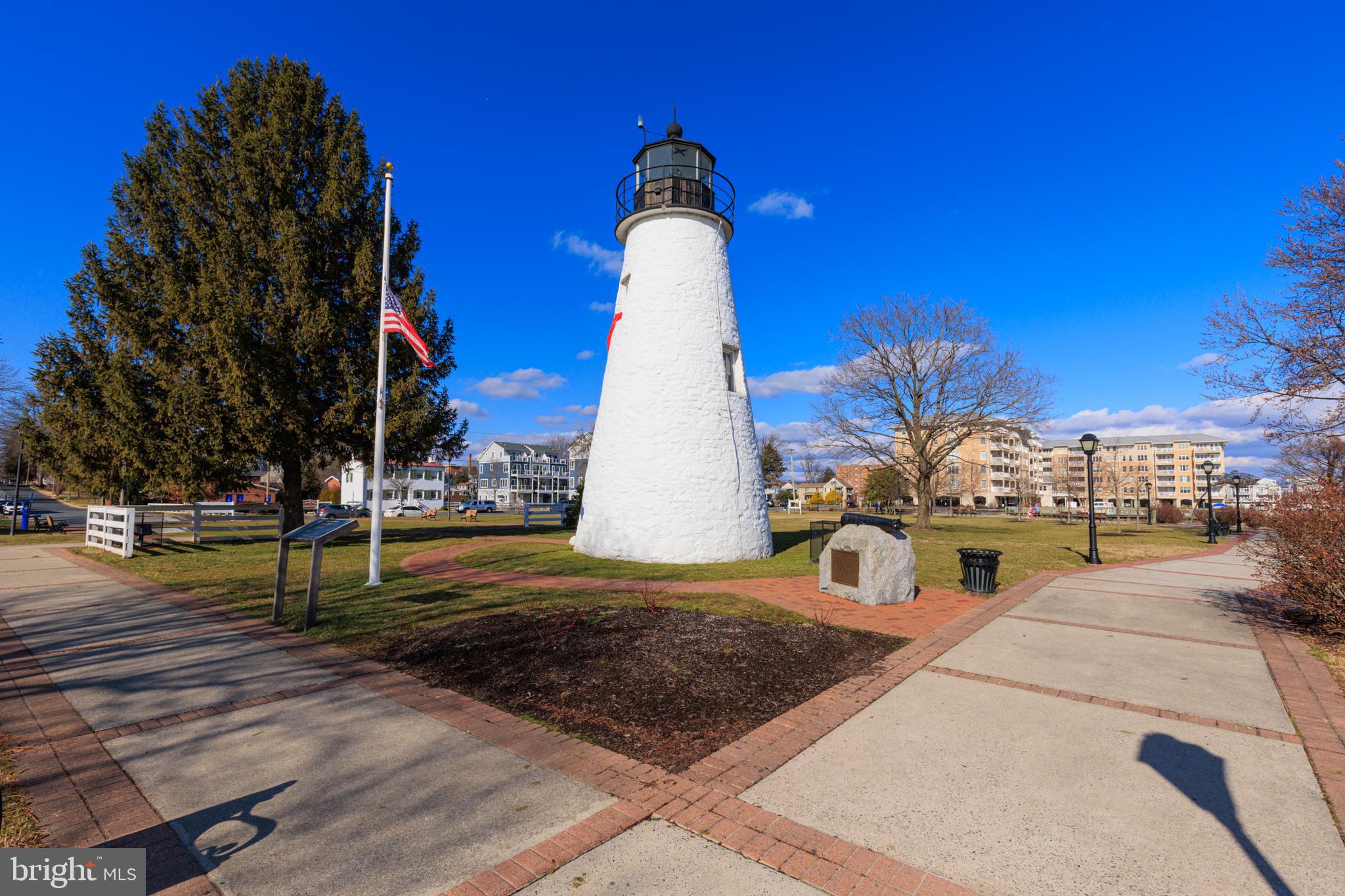 LIGHTHOUSE LANDING - Residential