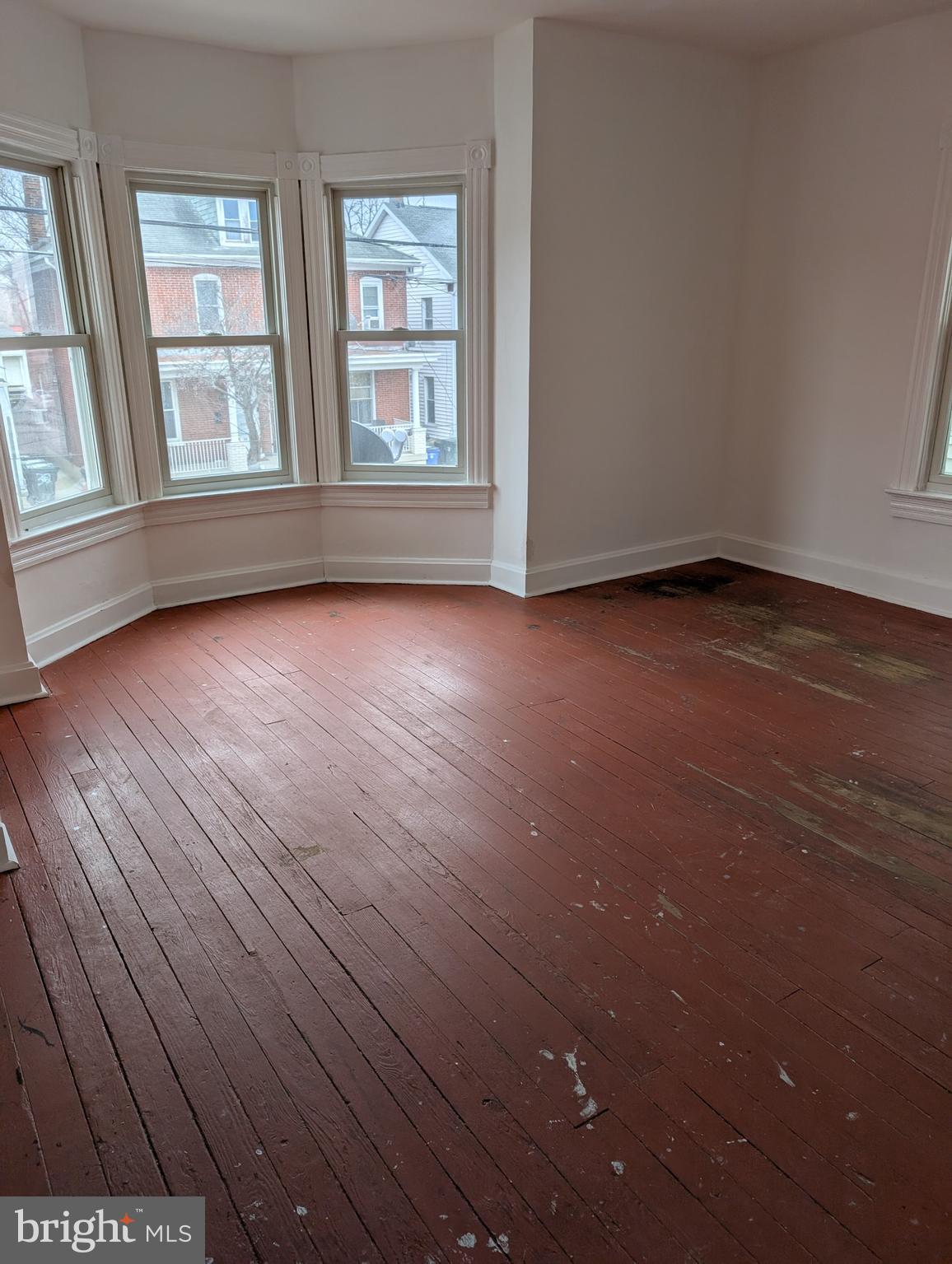 HAGERSTOWN - Residential