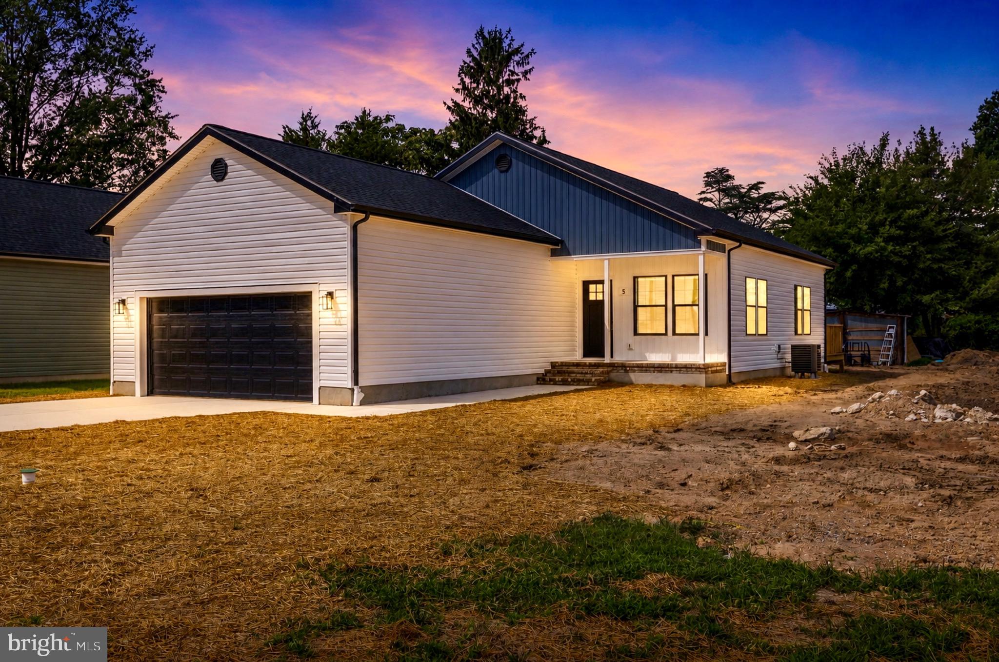 5 SUNRISE AVE