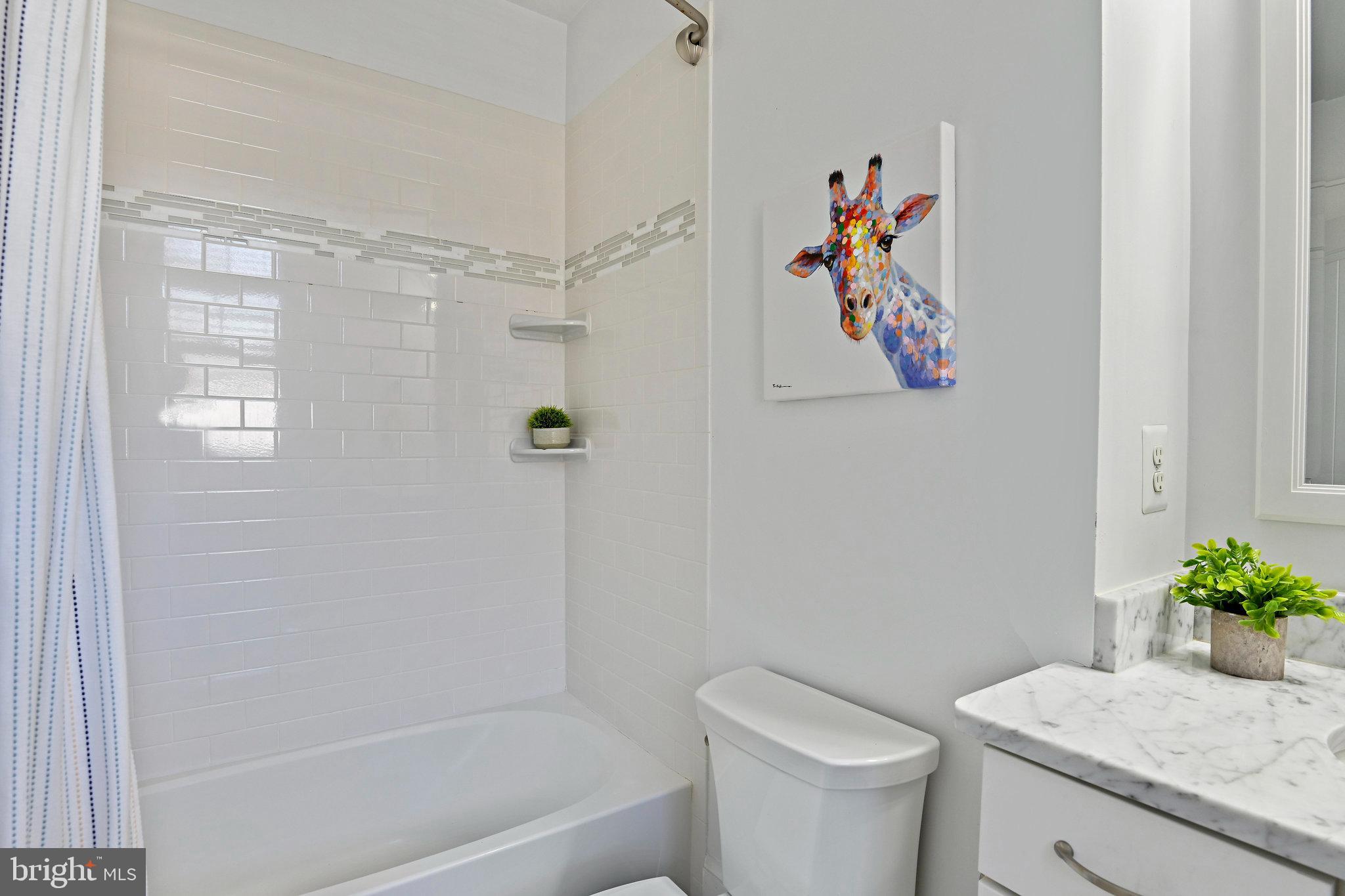 VIENNA WOODS - Residential