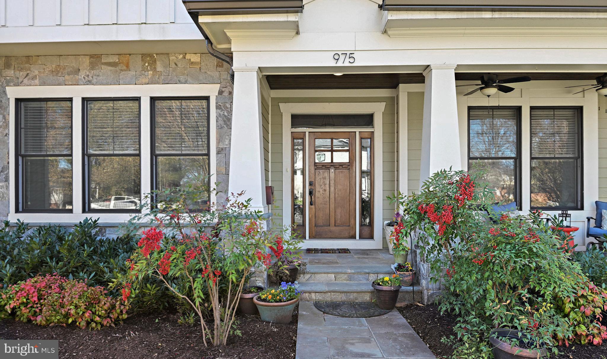 VIENNA WOODS - Residential