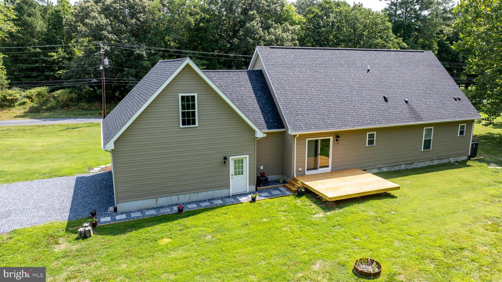 HOPKINS NECK - Residential