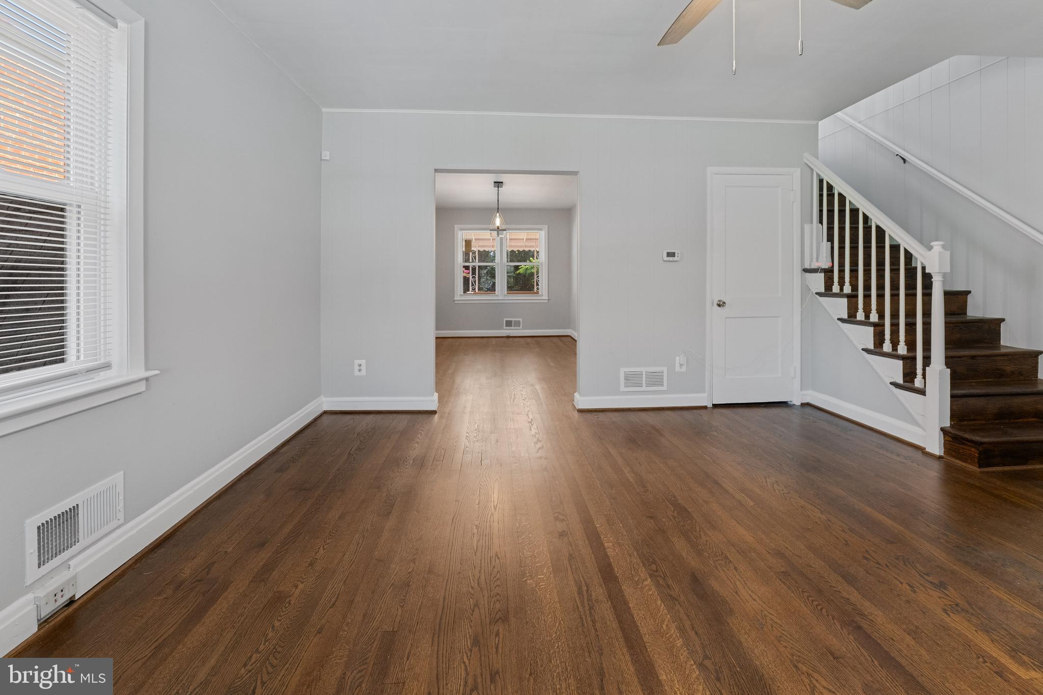 HAWTHORNE - Residential