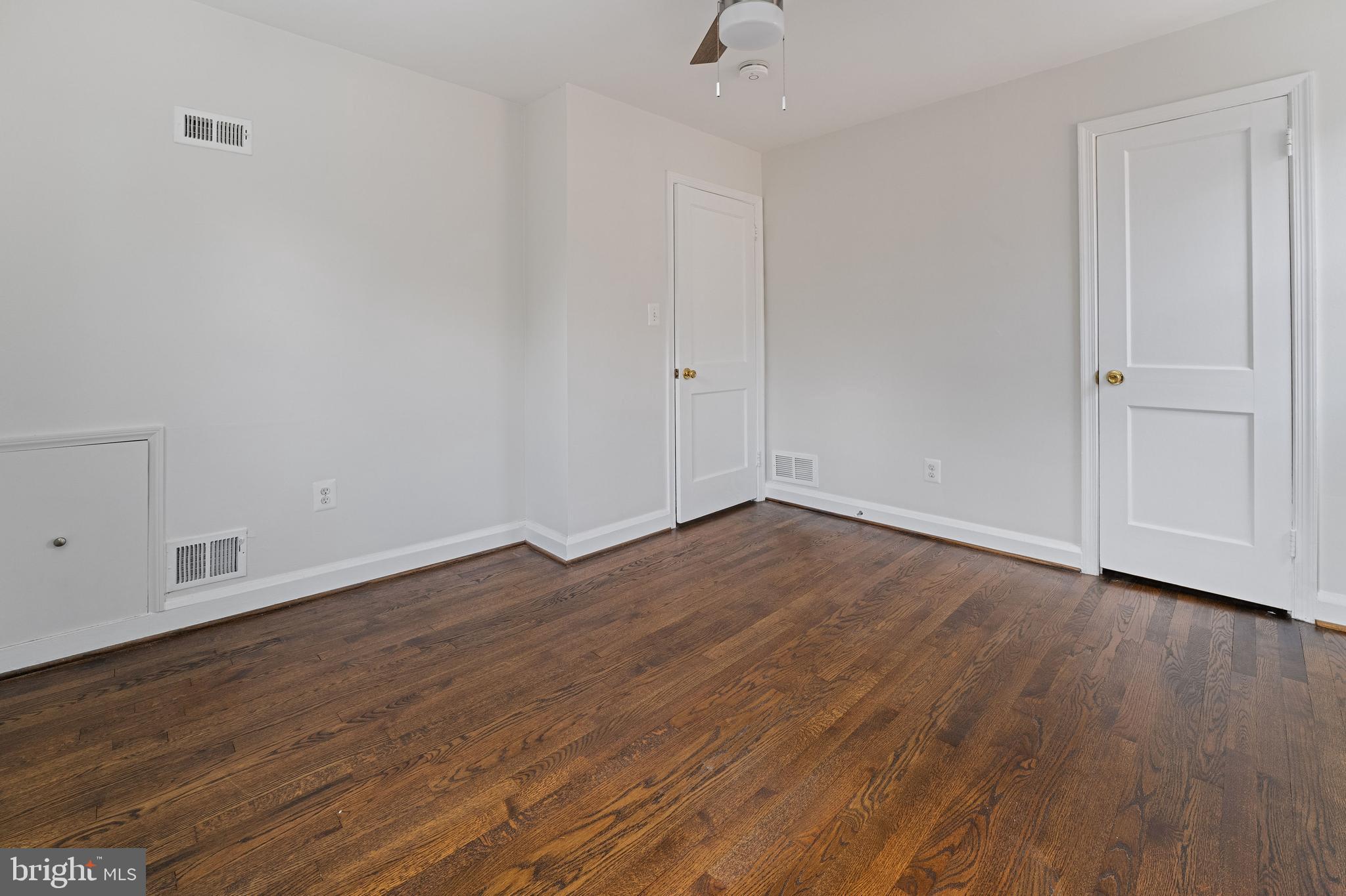 HAWTHORNE - Residential