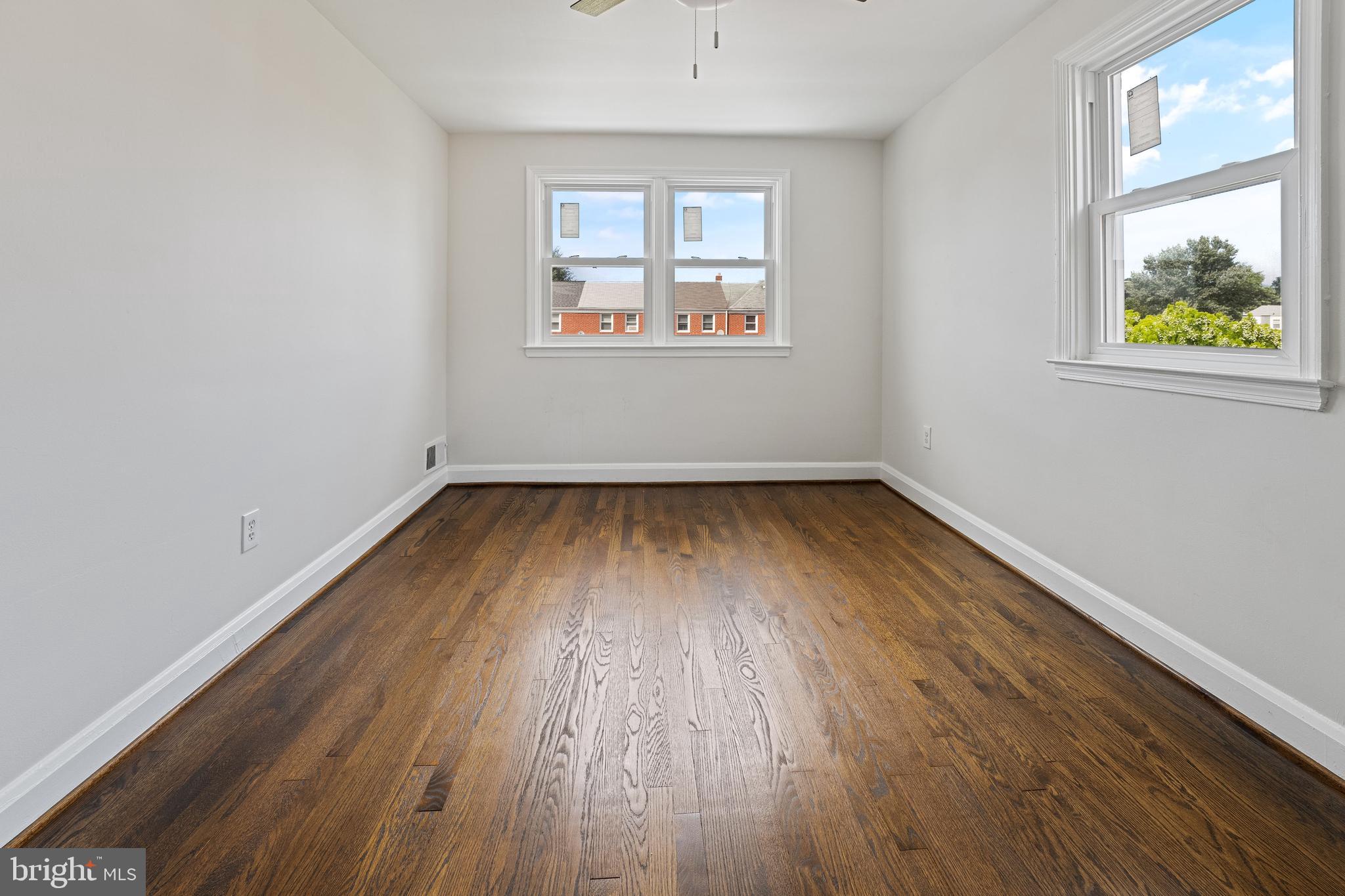 HAWTHORNE - Residential