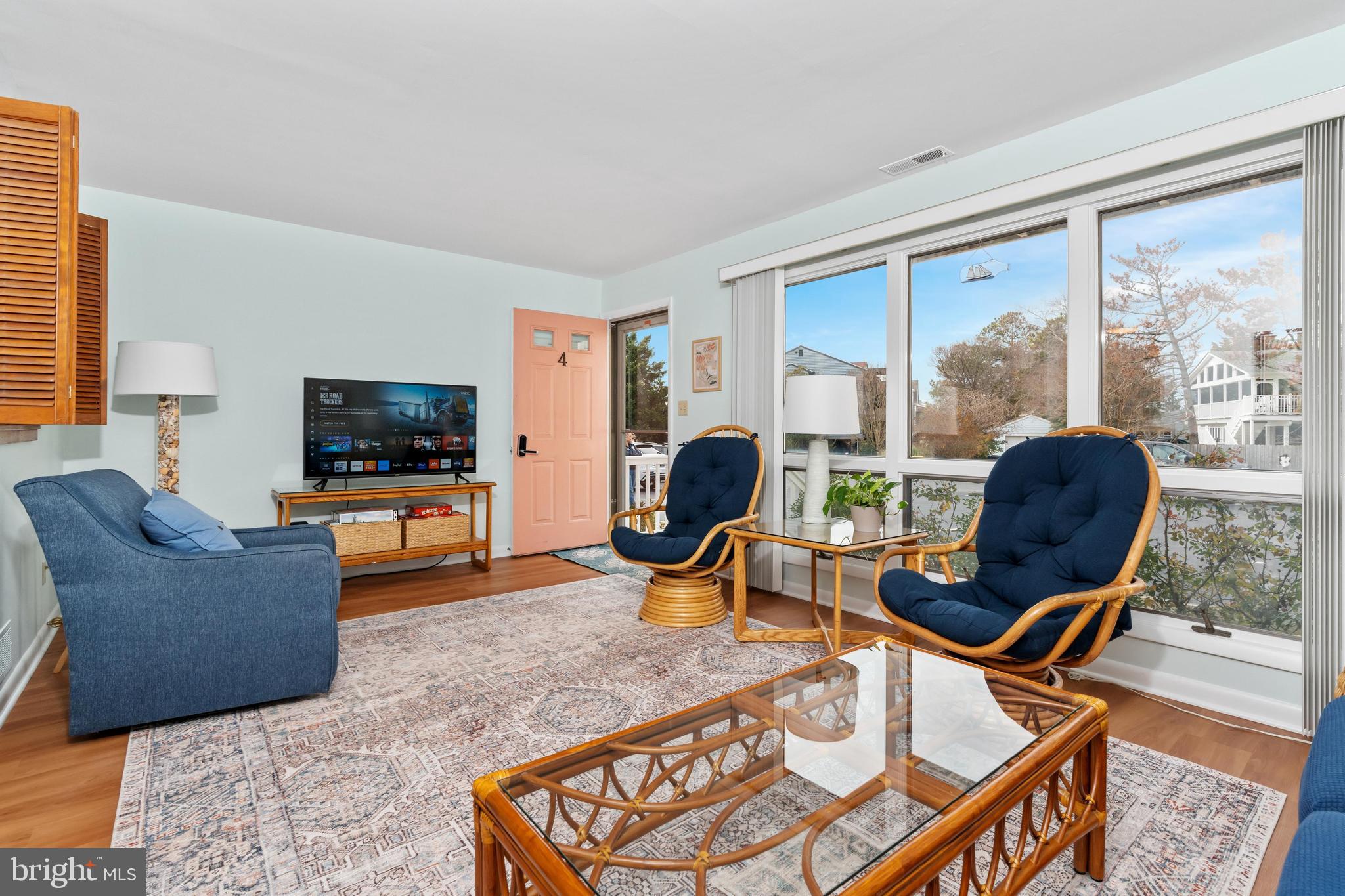 215 CEDAR STREET 4