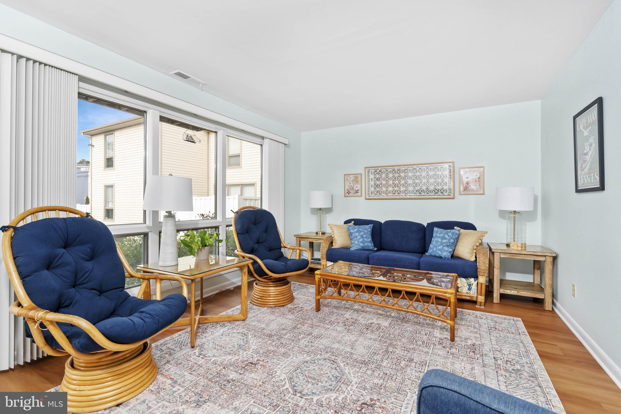 215 CEDAR STREET 4