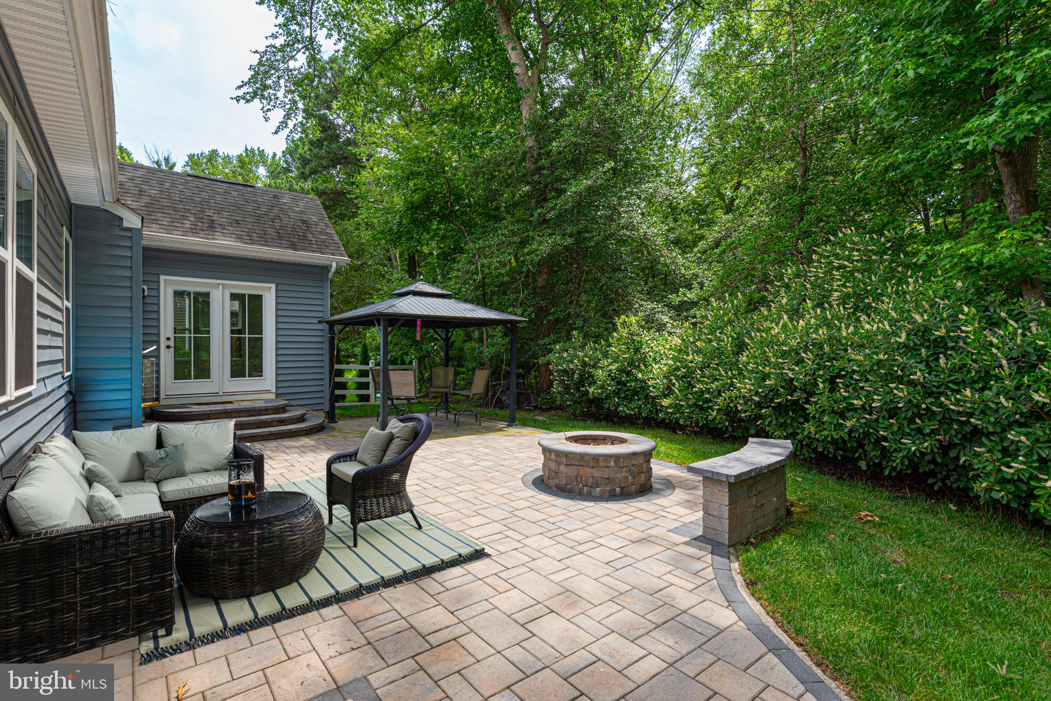 37307 WOODS RUN CIRCLE
