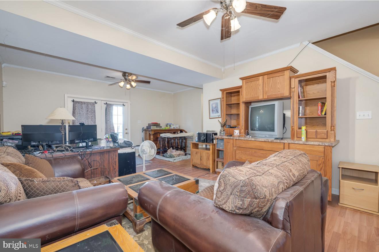 WESTMINISTER HEIGHTS - Residential