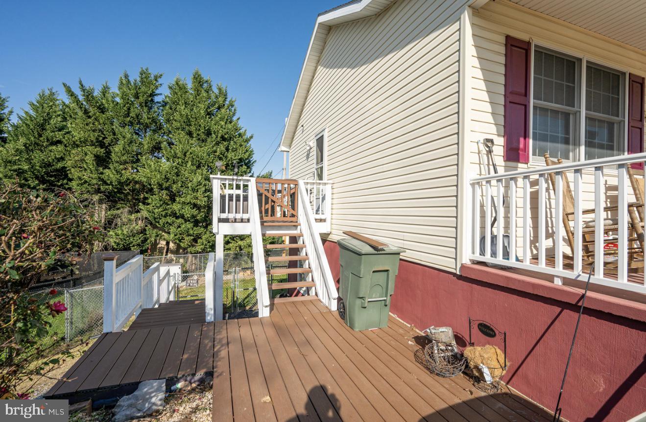 WESTMINISTER HEIGHTS - Residential