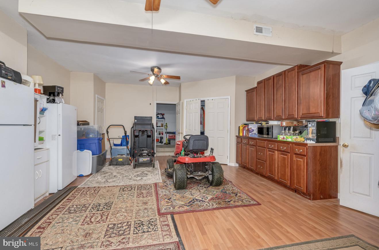 WESTMINISTER HEIGHTS - Residential