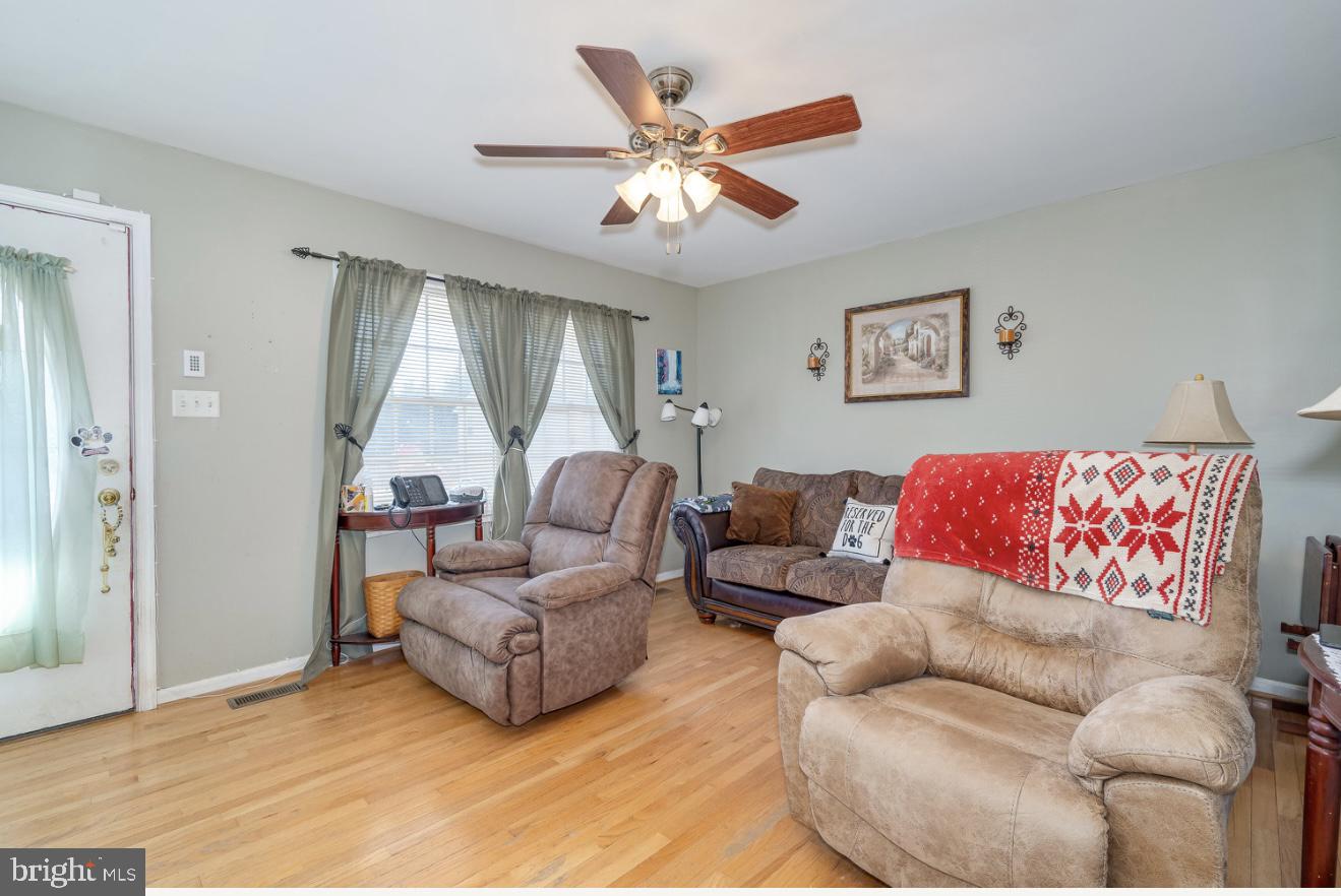 WESTMINISTER HEIGHTS - Residential