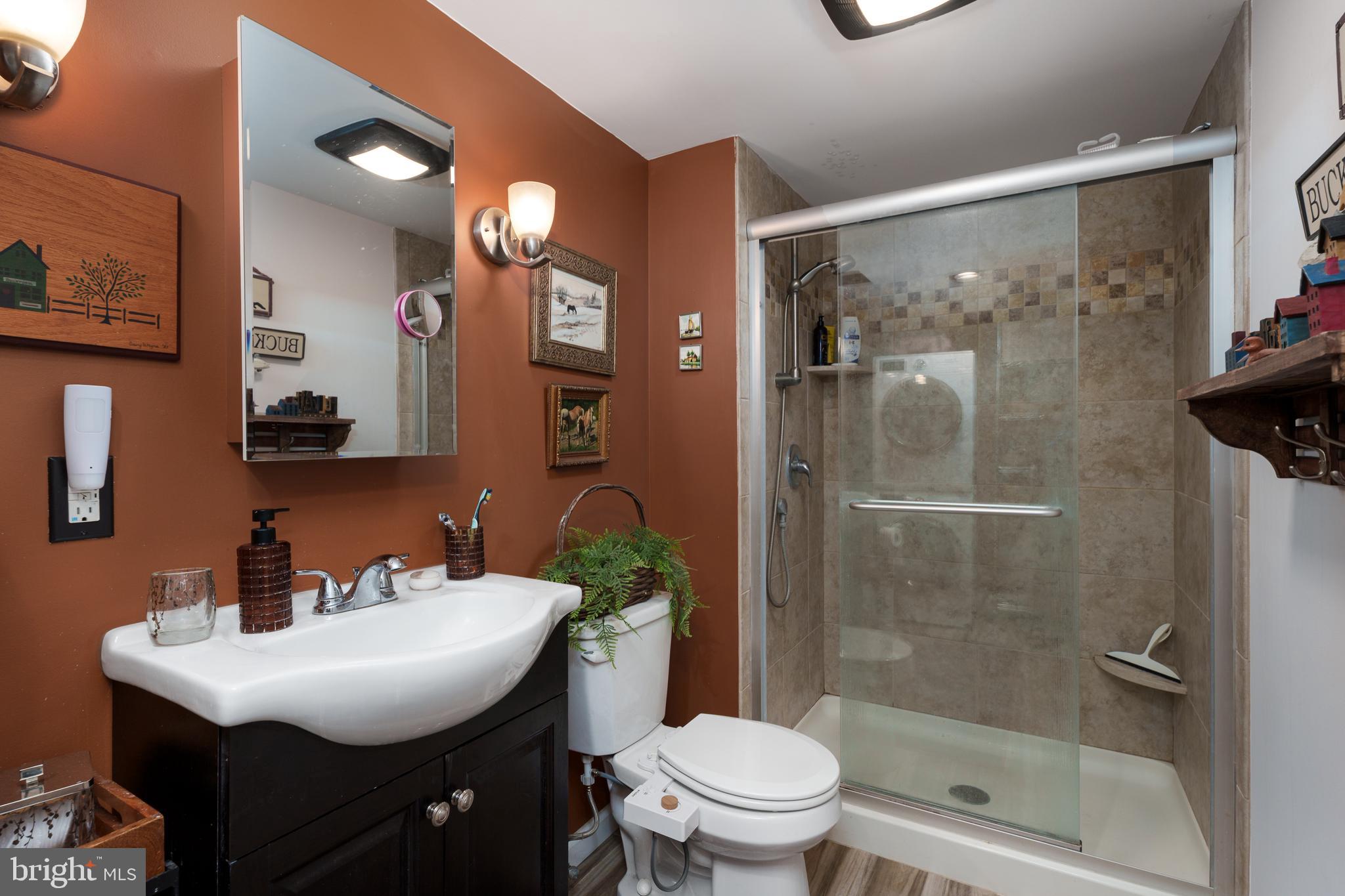 VILLAGE II - Residential