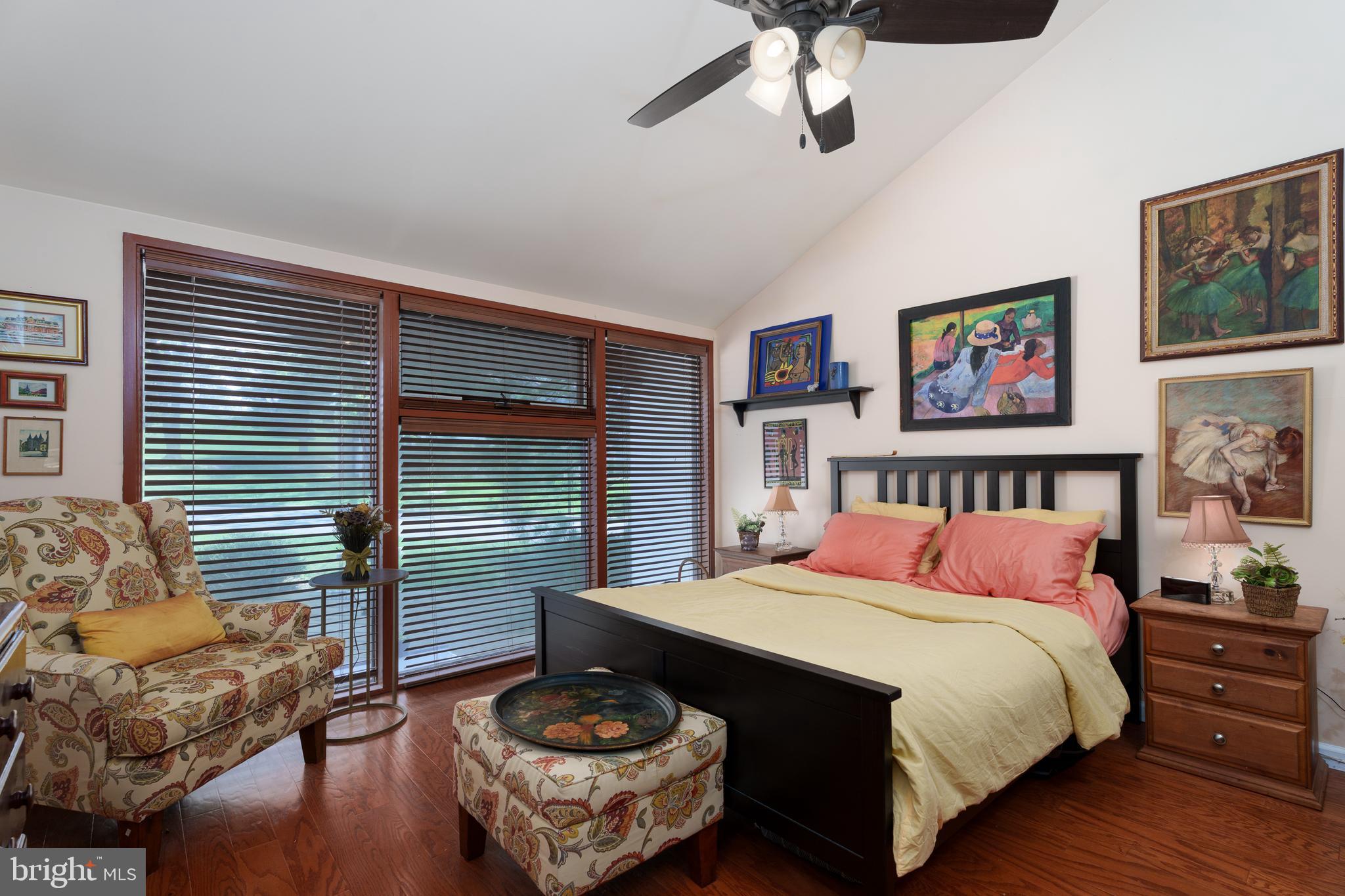 VILLAGE II - Residential