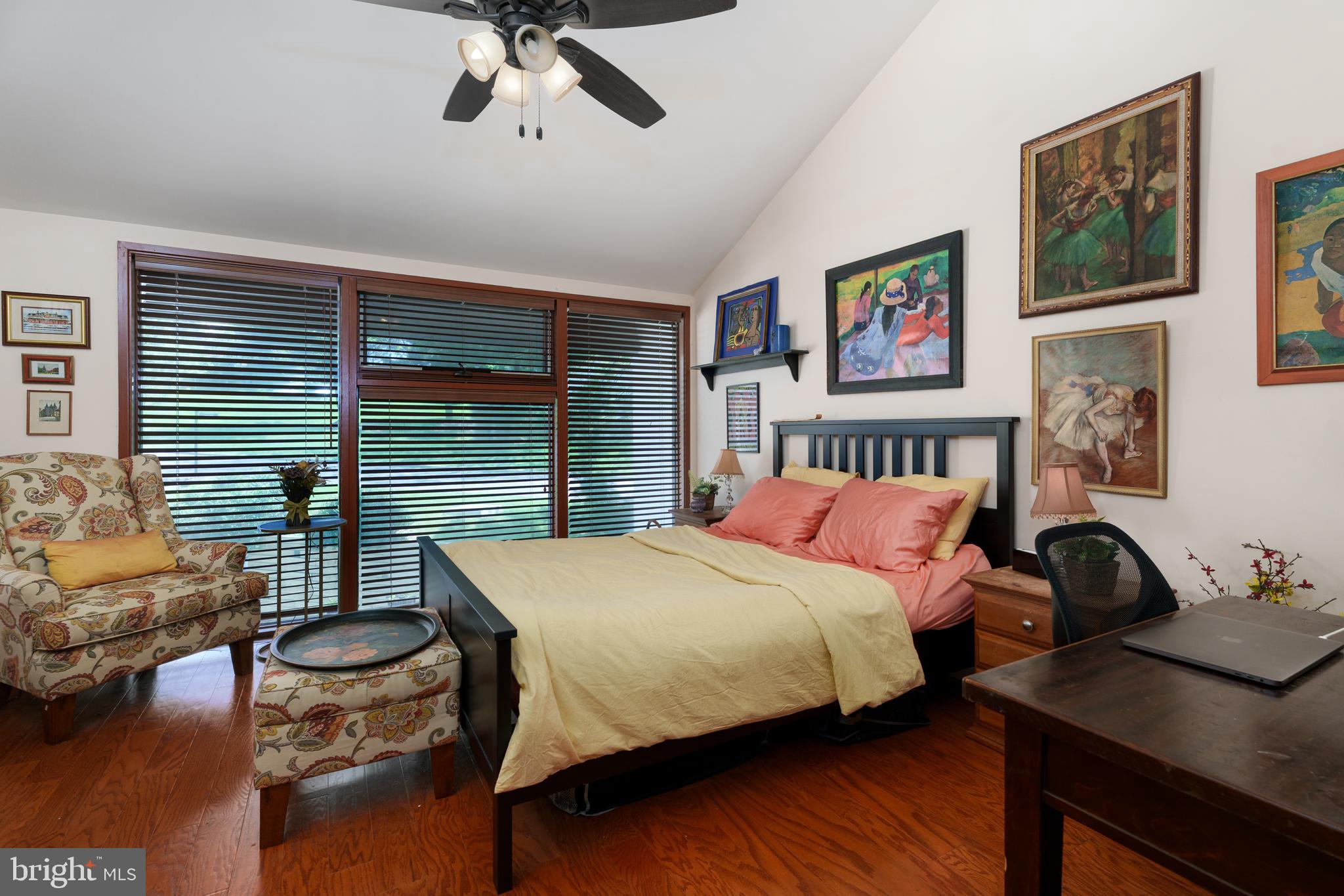 VILLAGE II - Residential