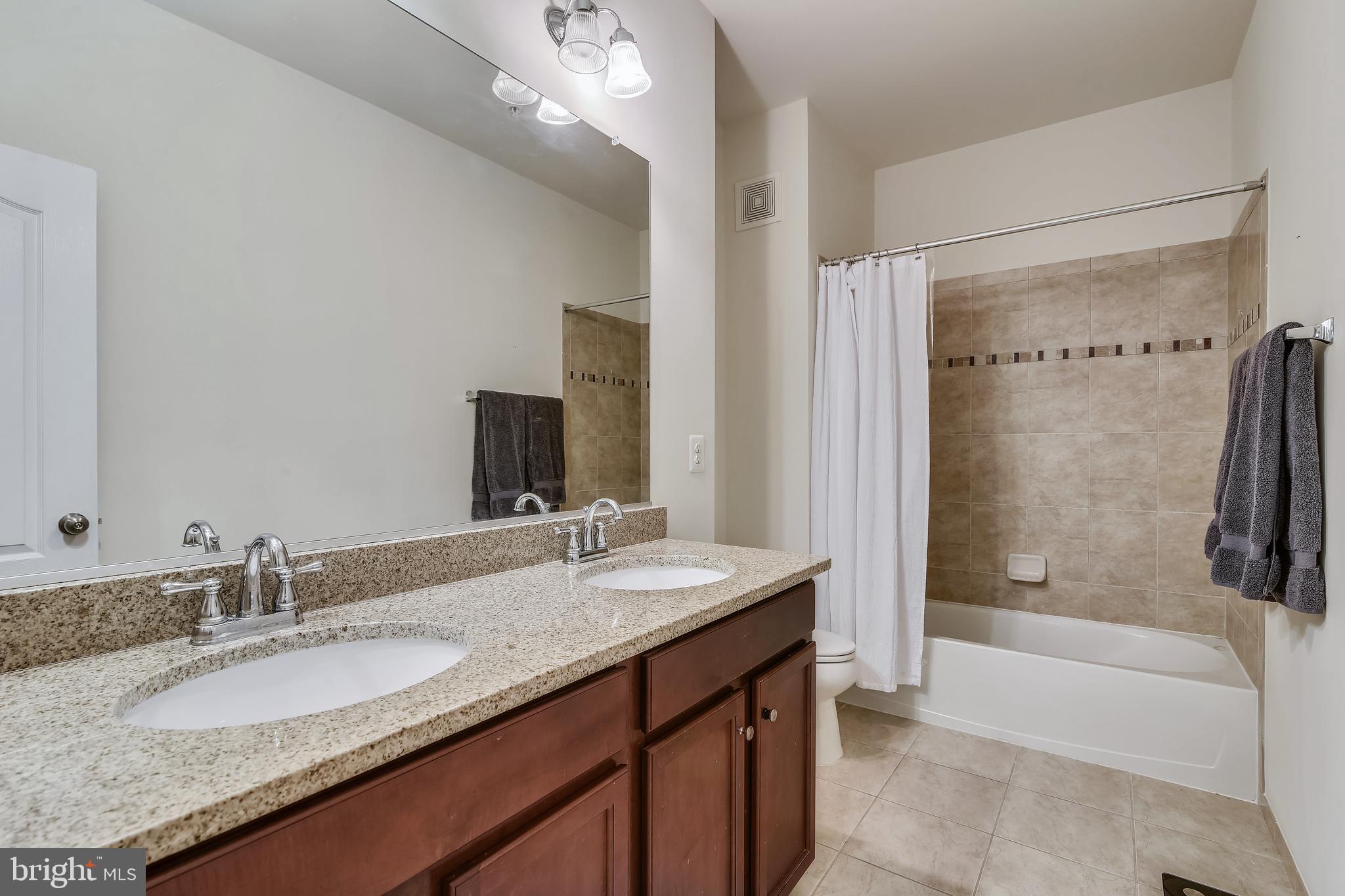 MERCER PARK CONDOMINIUM - Residential