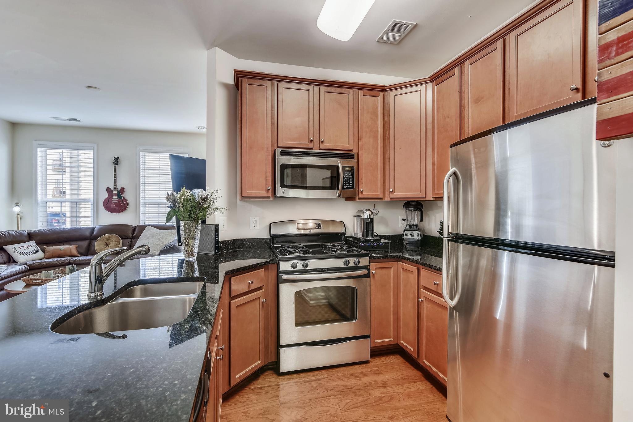 MERCER PARK CONDOMINIUM - Residential