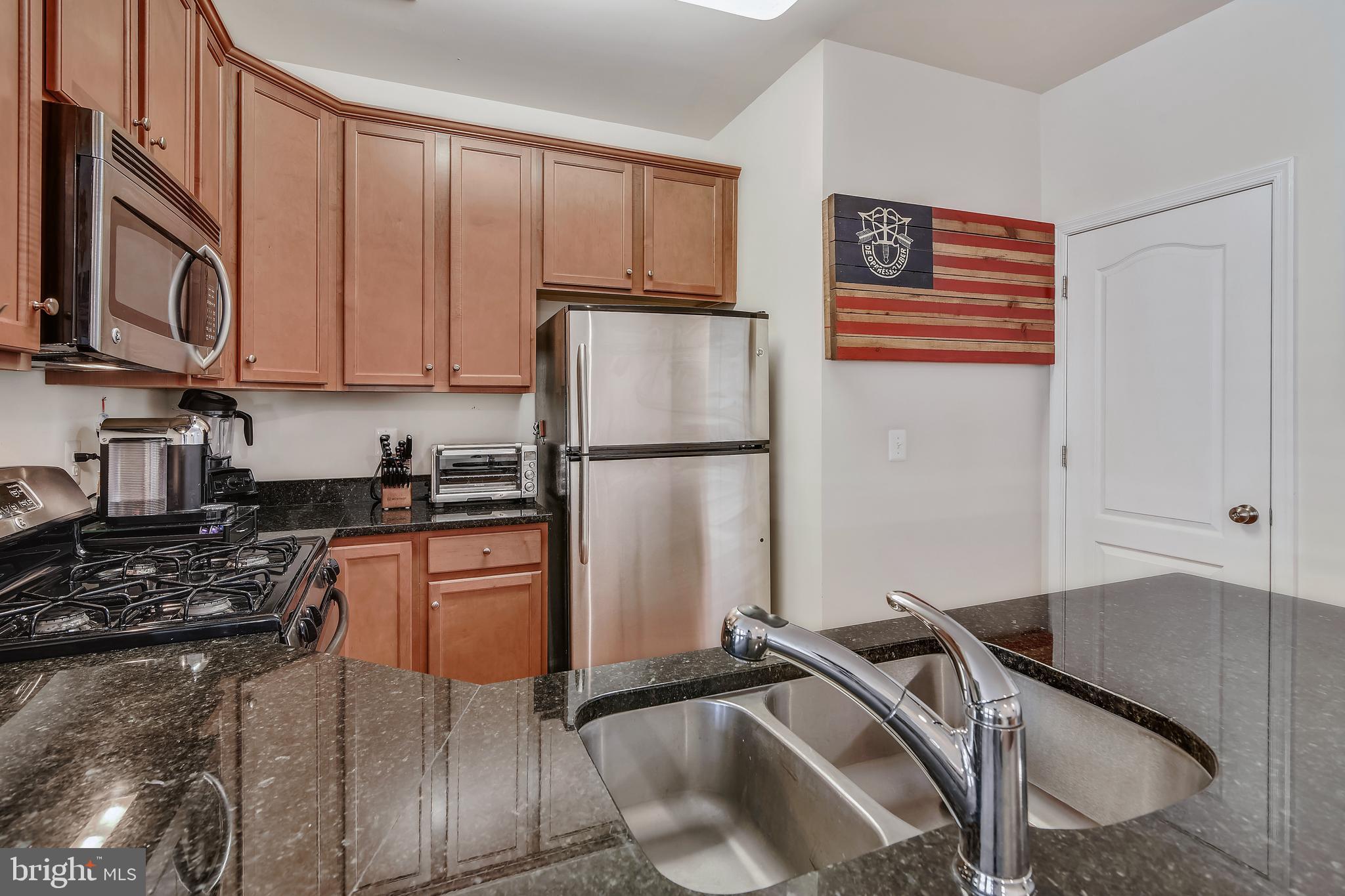 MERCER PARK CONDOMINIUM - Residential