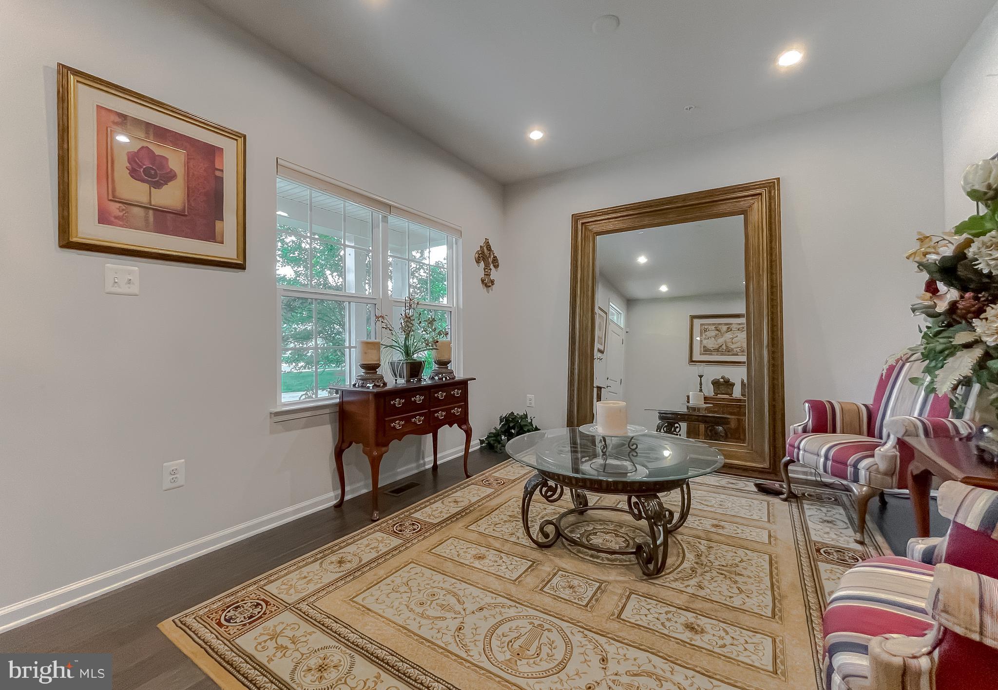 8716 WINDON COURT