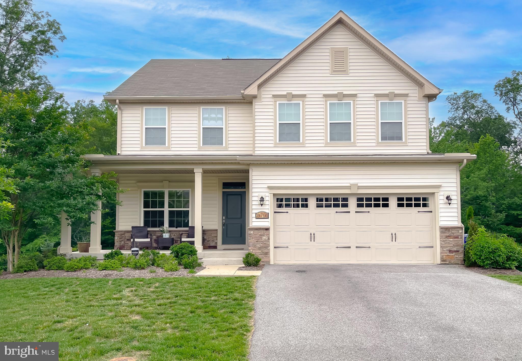 8716 WINDON COURT