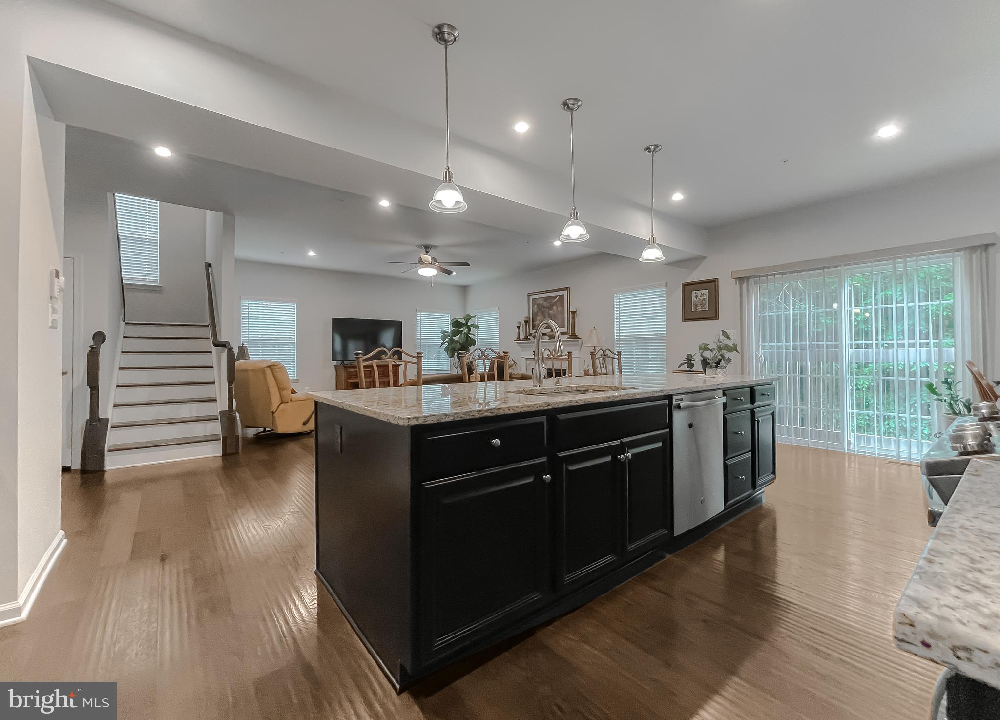 8716 WINDON COURT