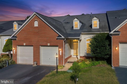Photo of 7357 Cluster House Way, GAINESVILLE, VA 20155 (MLS # VAPW2132708)
