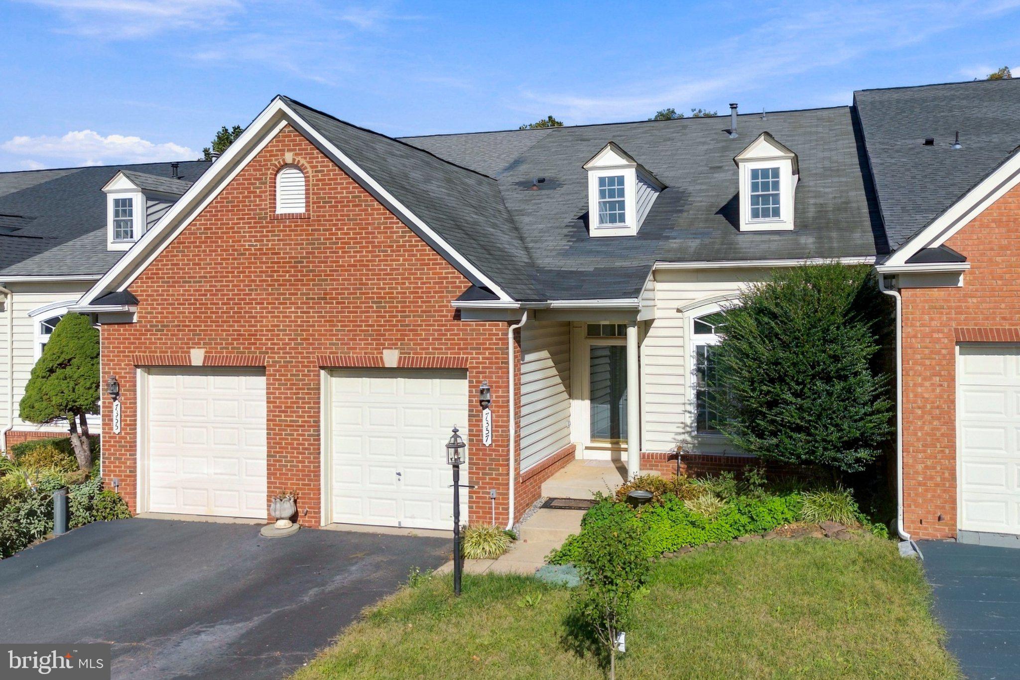 7357 CLUSTER HOUSE WAY