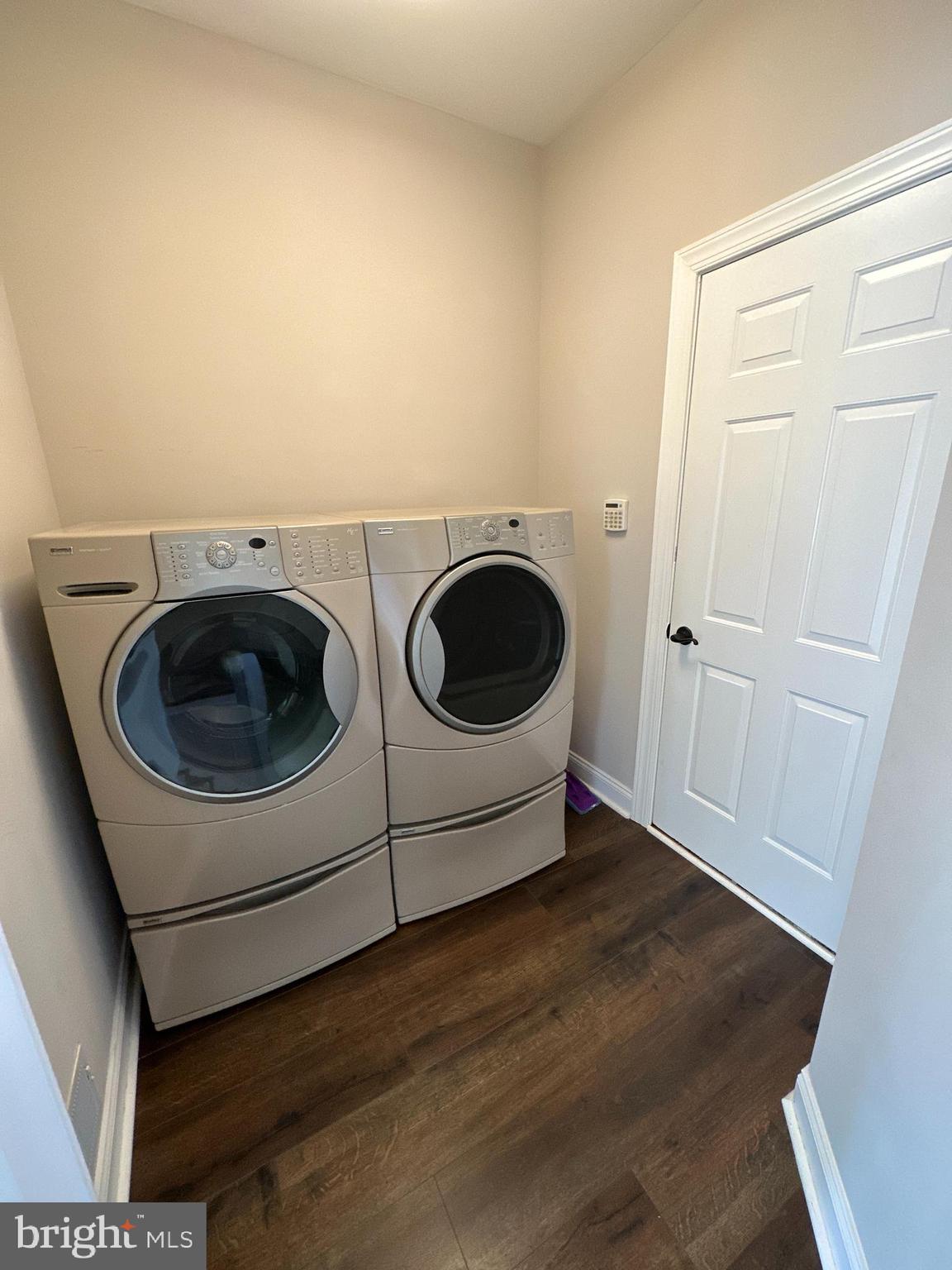 HOYLES MILL VILLAGE - Residential Lease