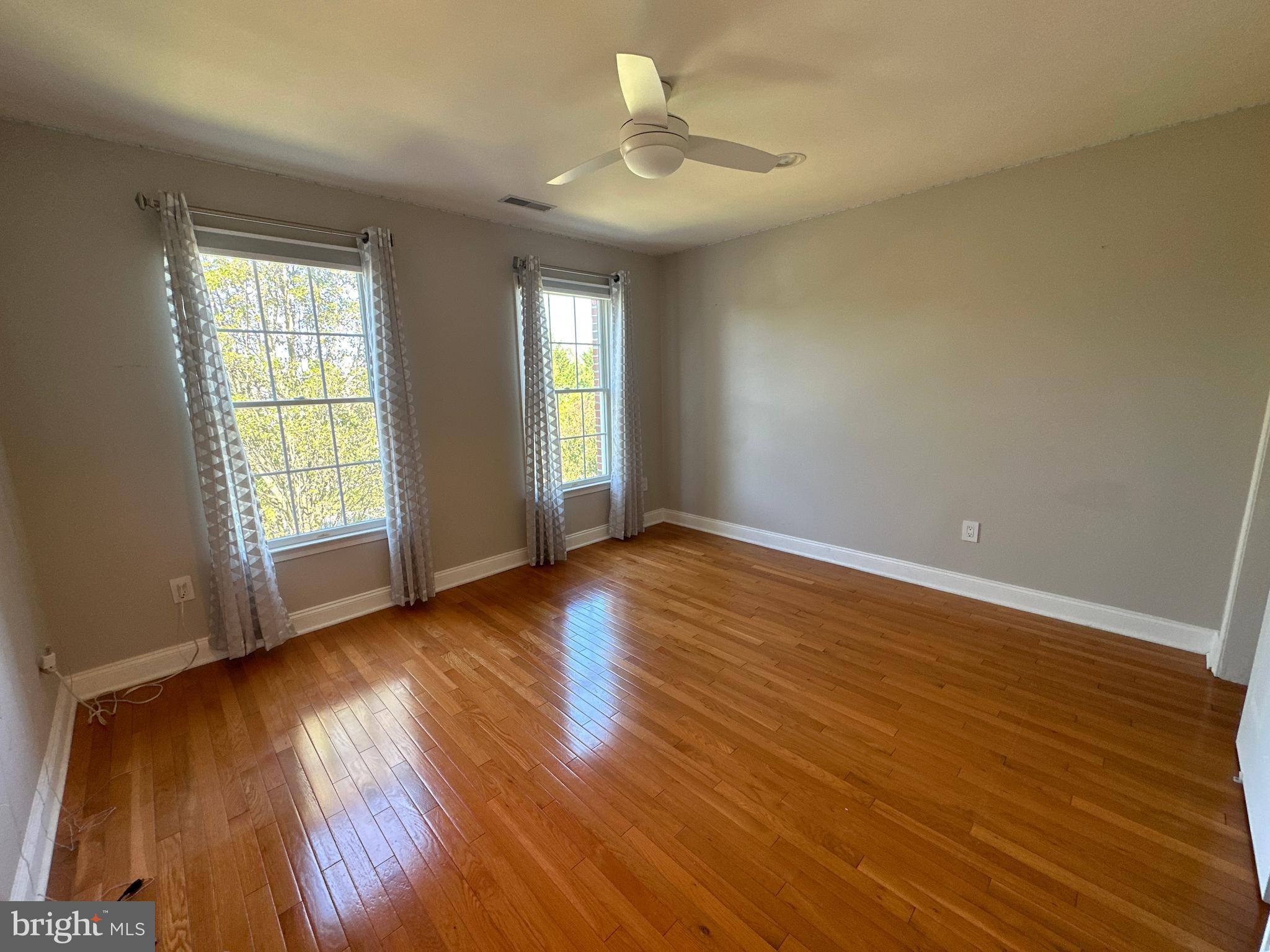 HOYLES MILL VILLAGE - Residential Lease