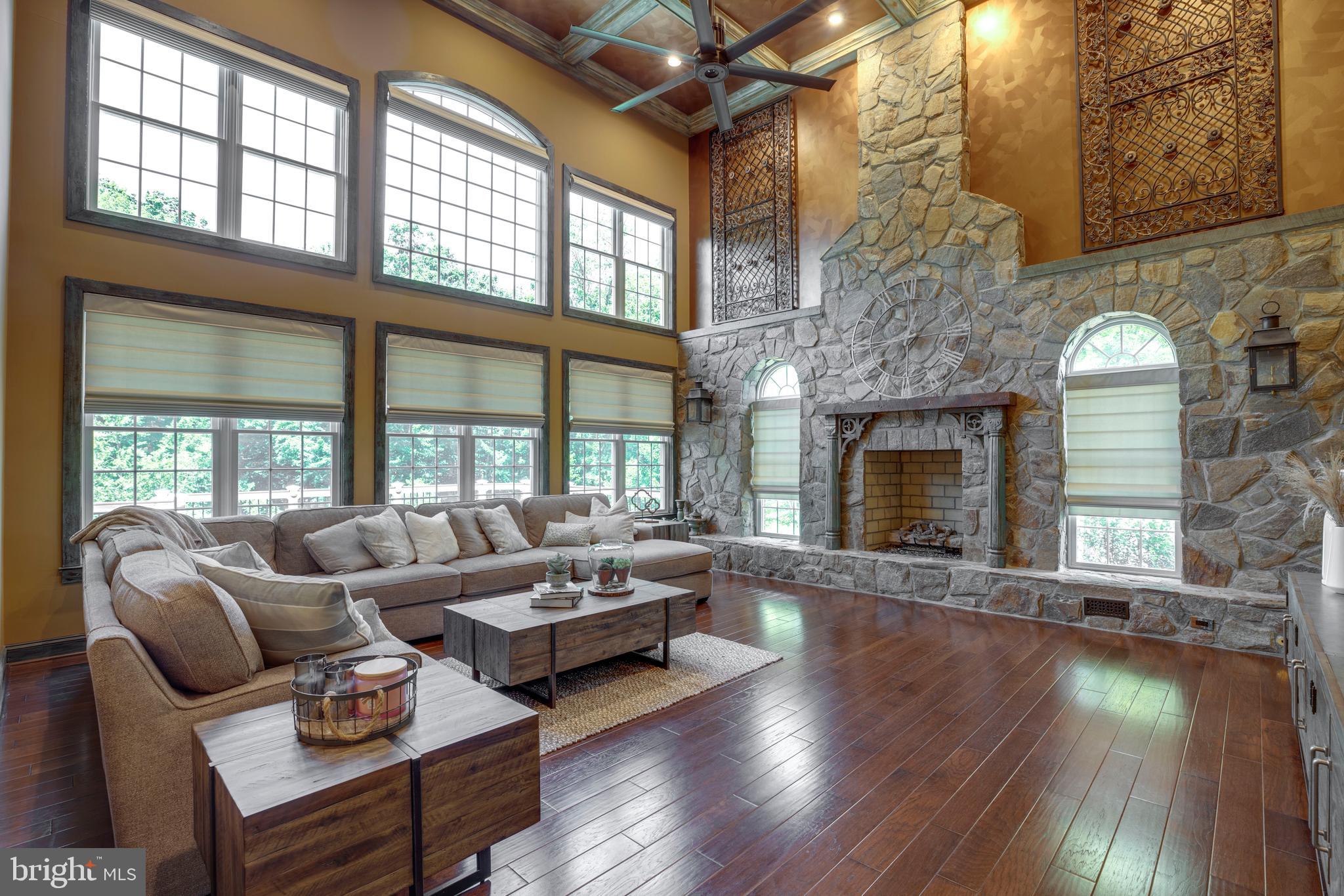 DOMINION VALLEY - Residential