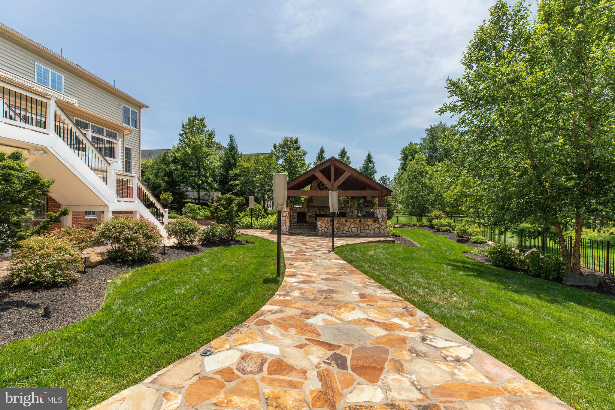 DOMINION VALLEY - Residential