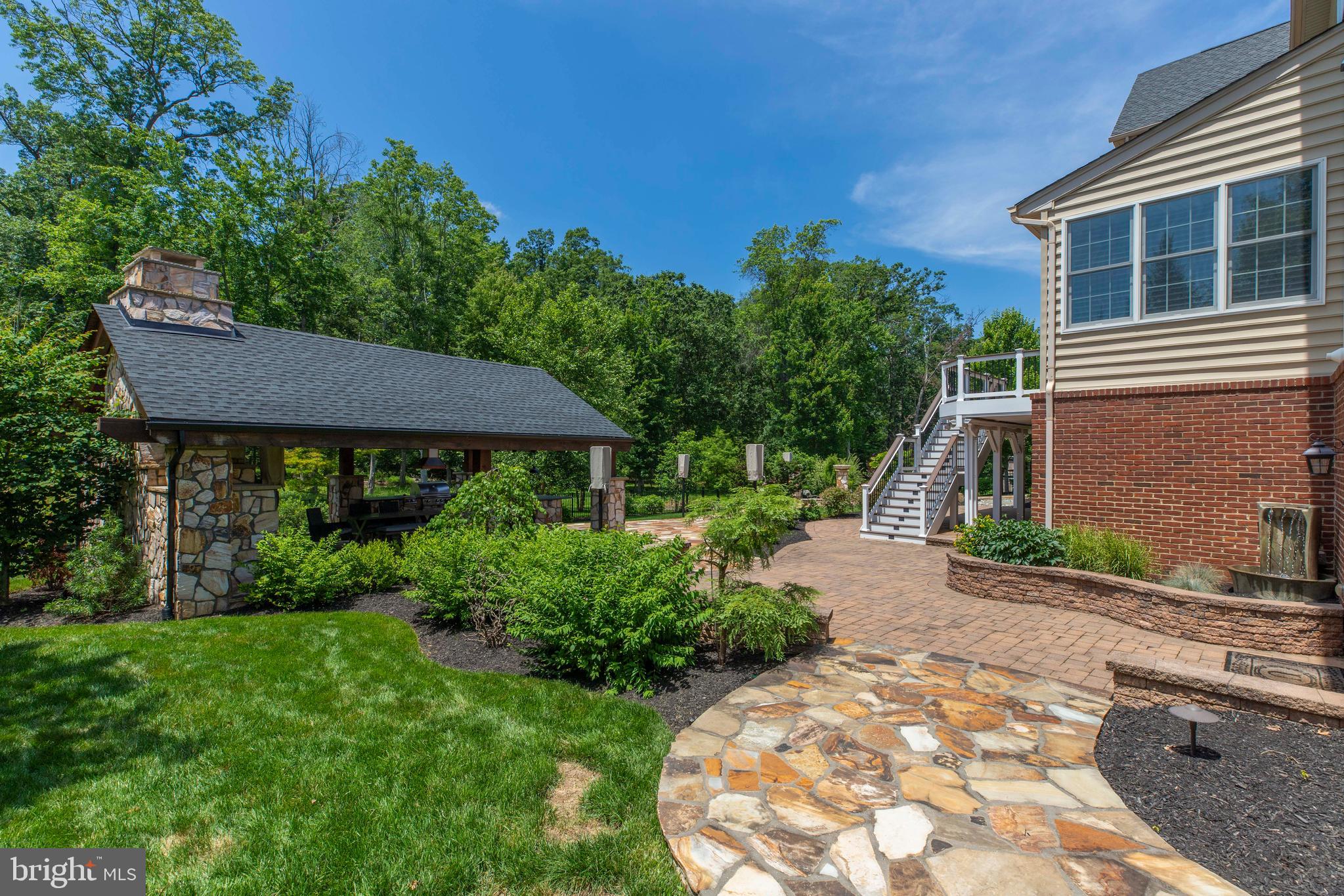 DOMINION VALLEY - Residential