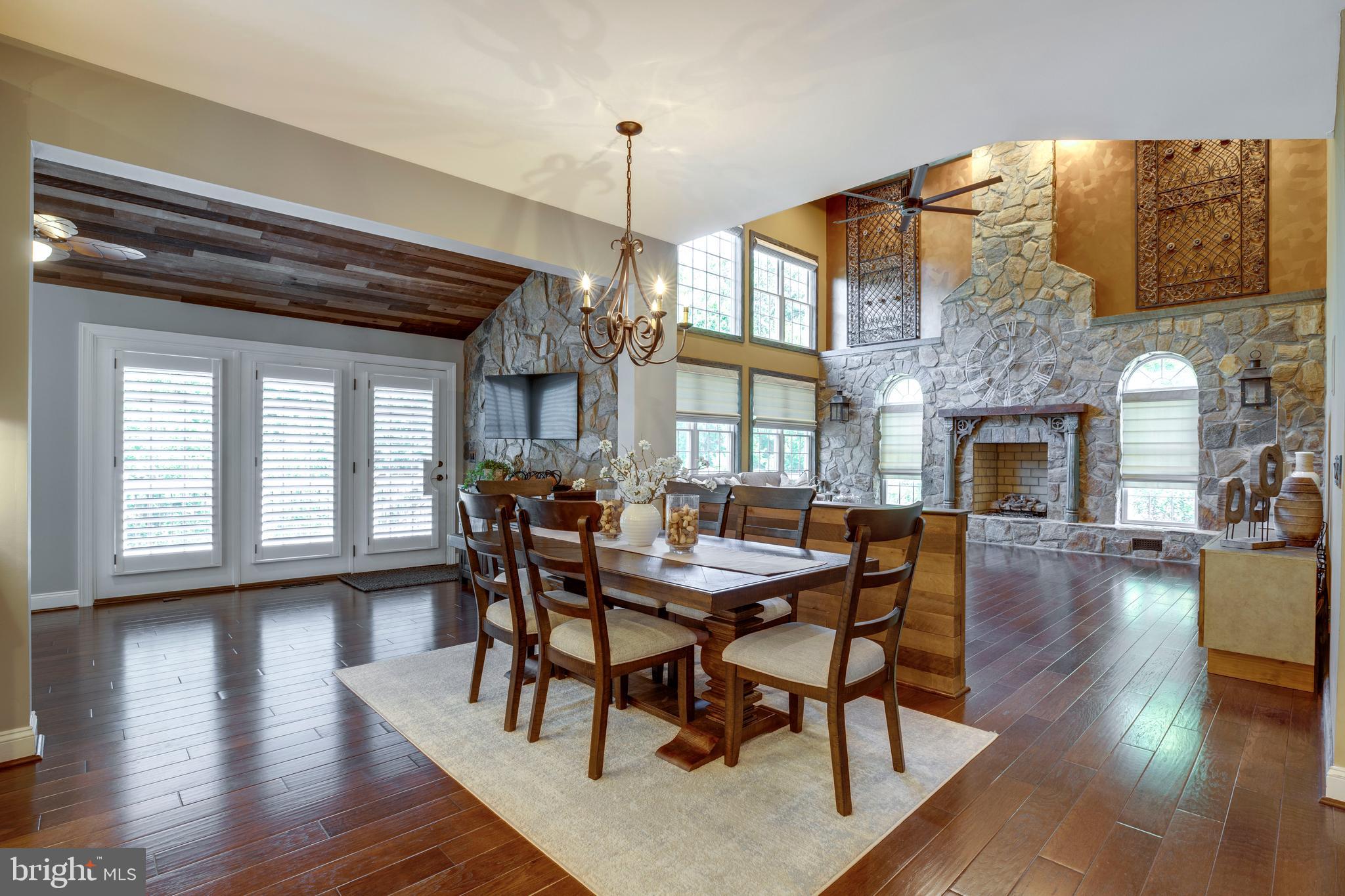 DOMINION VALLEY - Residential