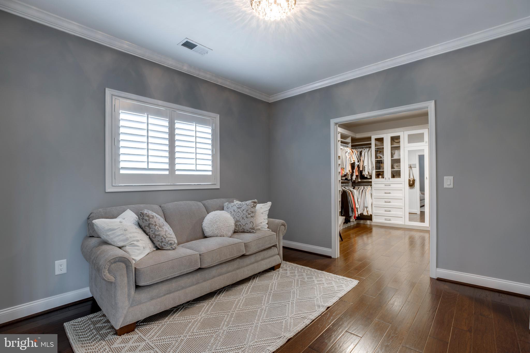 DOMINION VALLEY - Residential