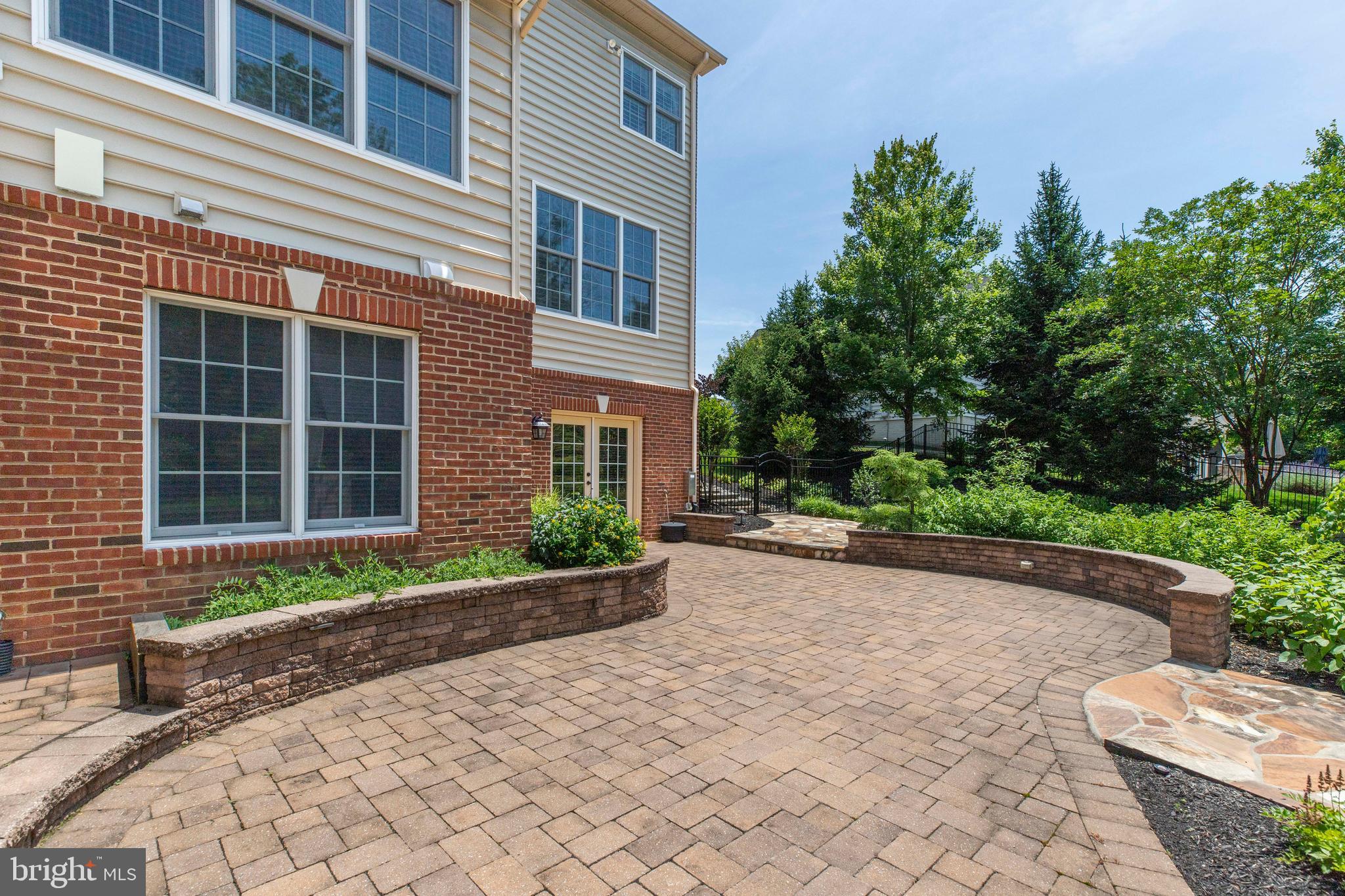 DOMINION VALLEY - Residential