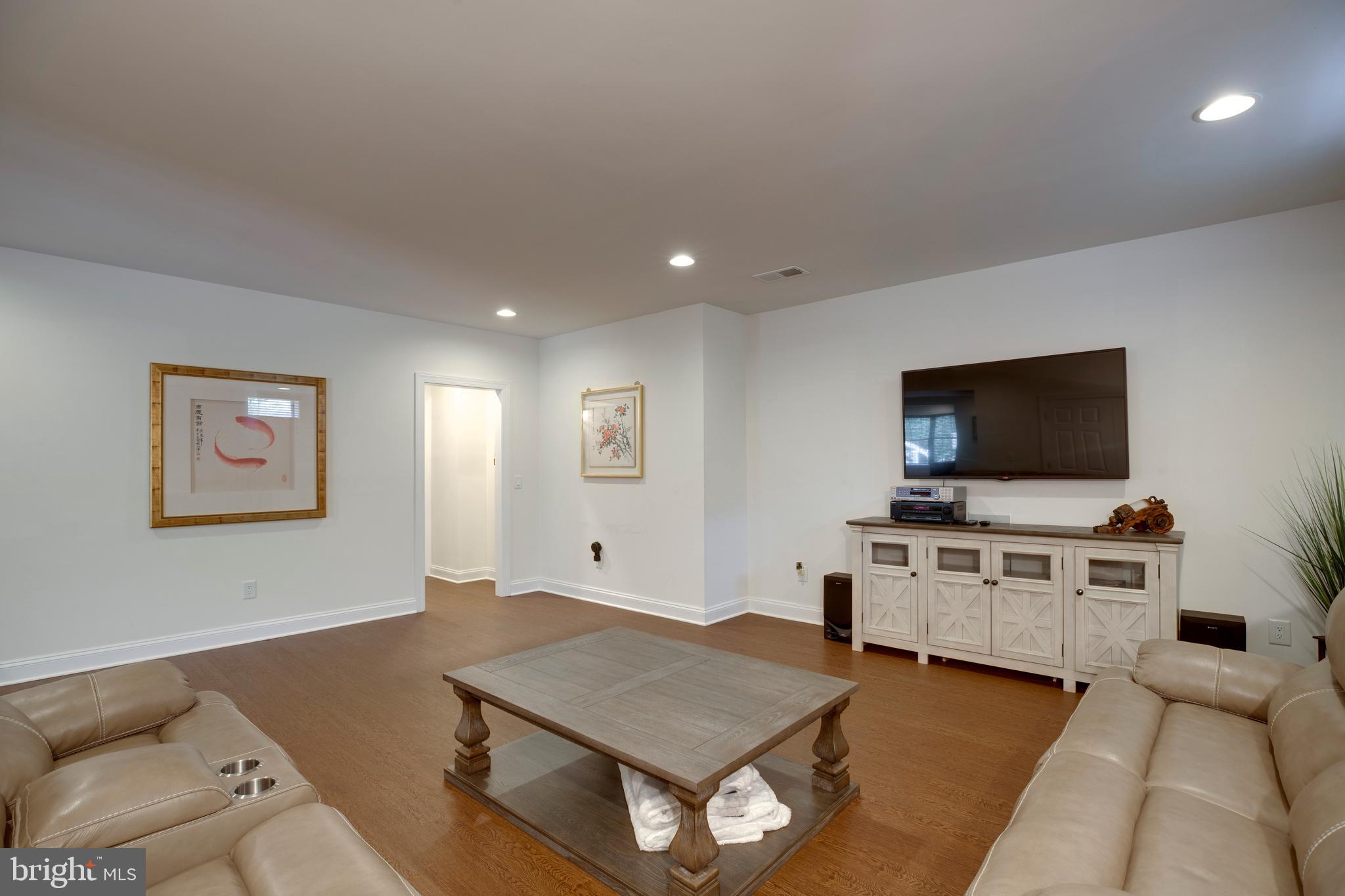 DOMINION VALLEY - Residential