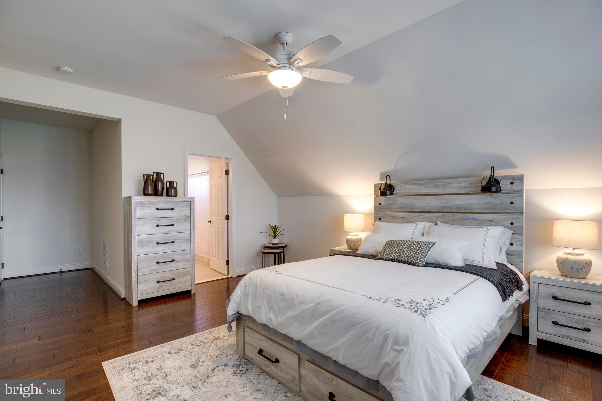 DOMINION VALLEY - Residential