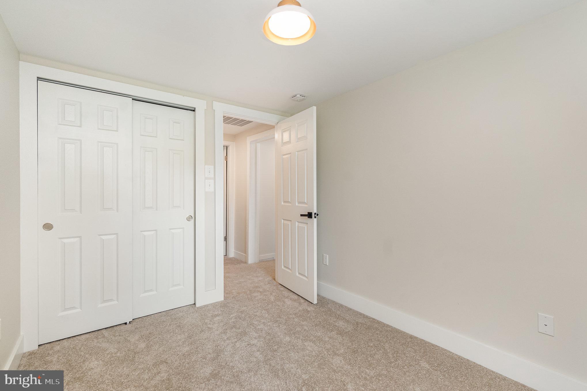 FOREST HILL - Residential