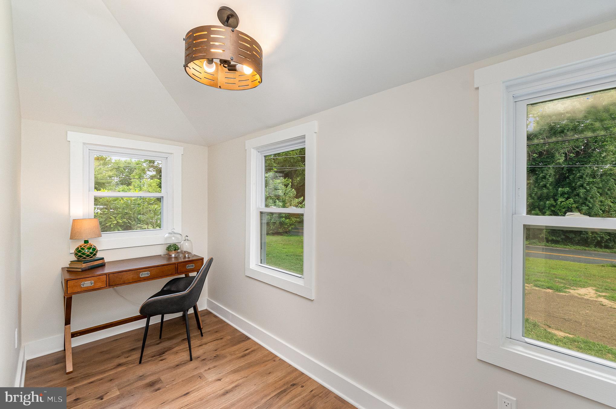 FOREST HILL - Residential