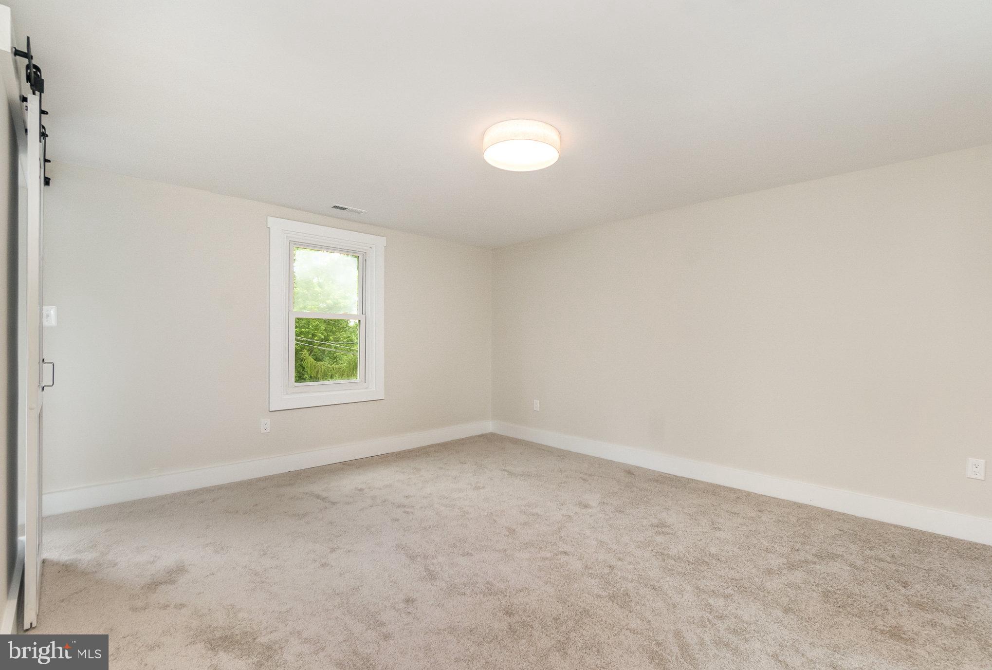 FOREST HILL - Residential