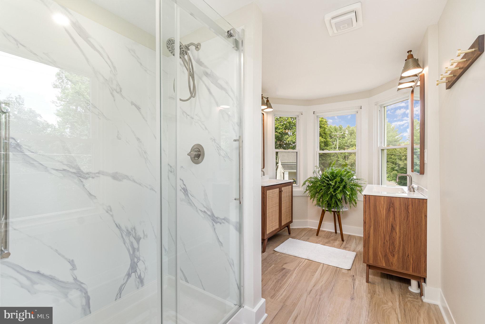 FOREST HILL - Residential