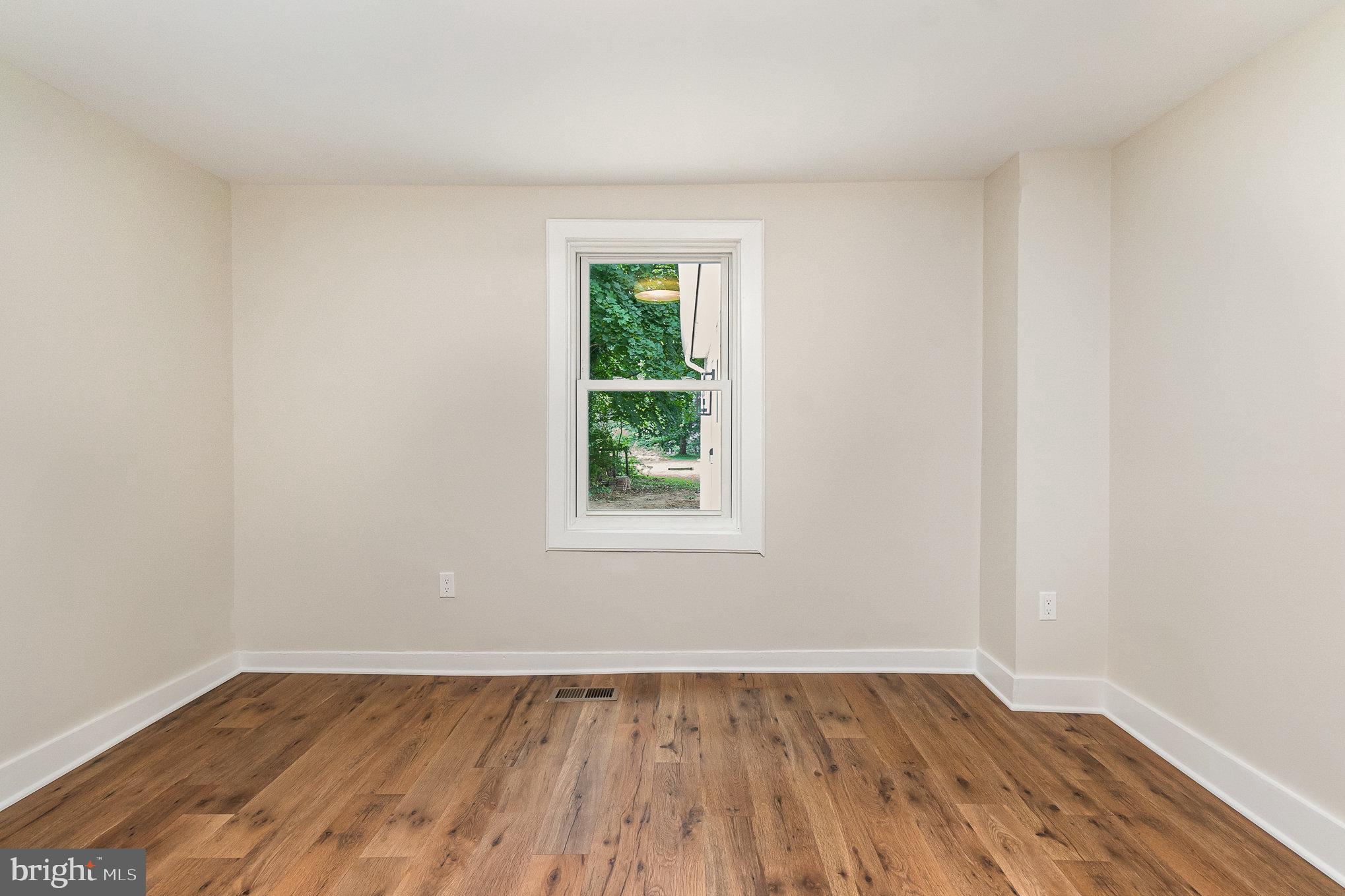 FOREST HILL - Residential