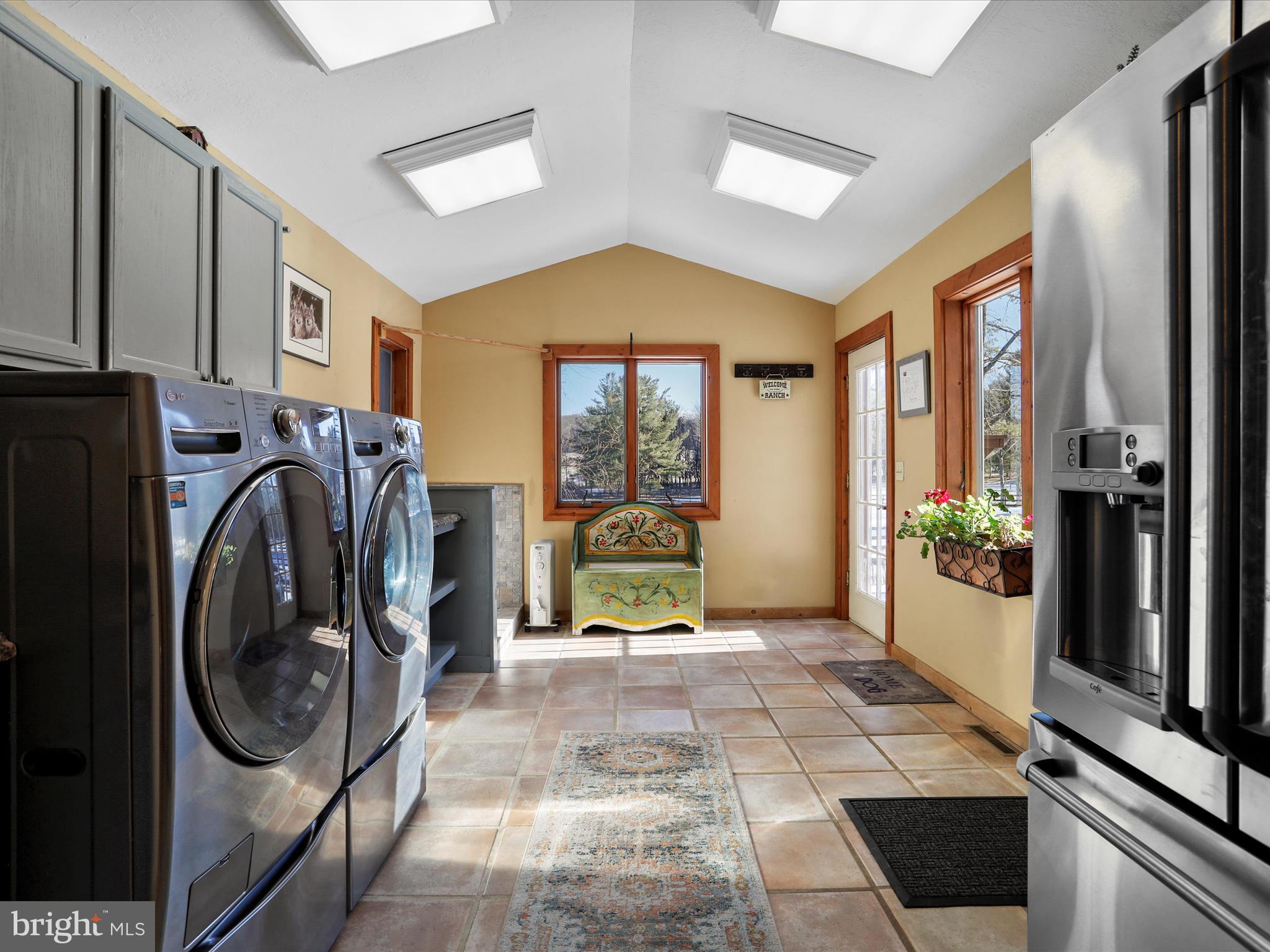 DEEP CREEK LAKE - Residential